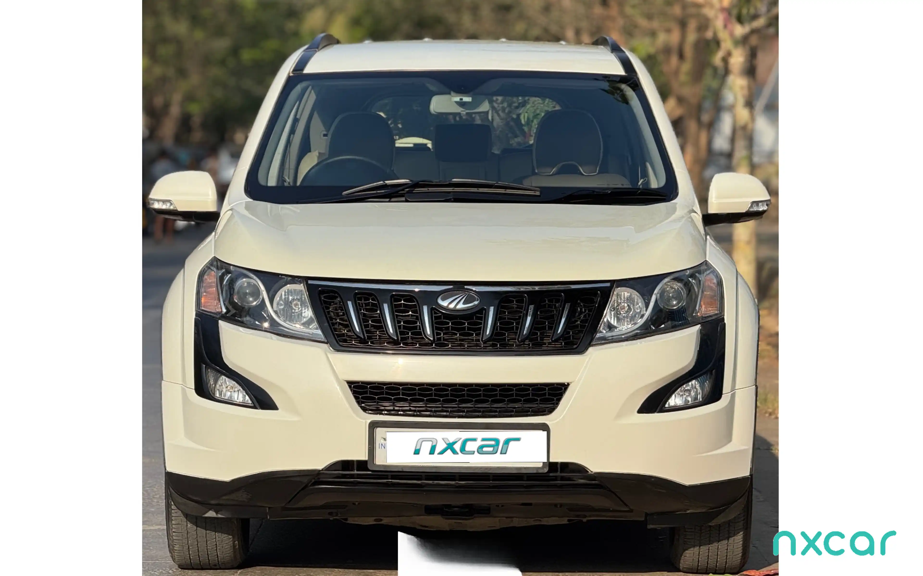 Used Mahindra xuv500 w6-at2015-2018 for sale on Nxcar