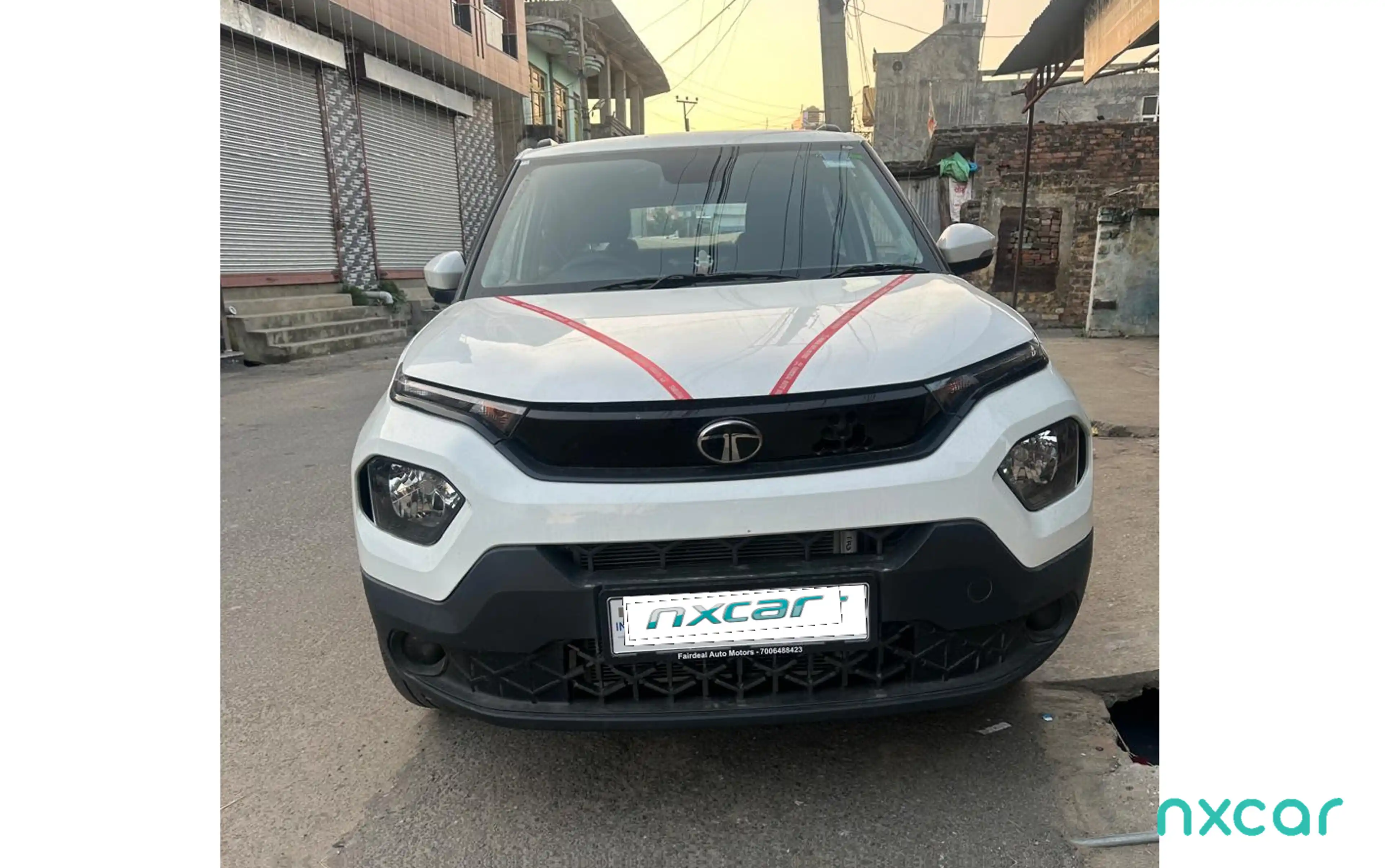 Used Tata punch accomplished-amt-sunroof for sale on Nxcar