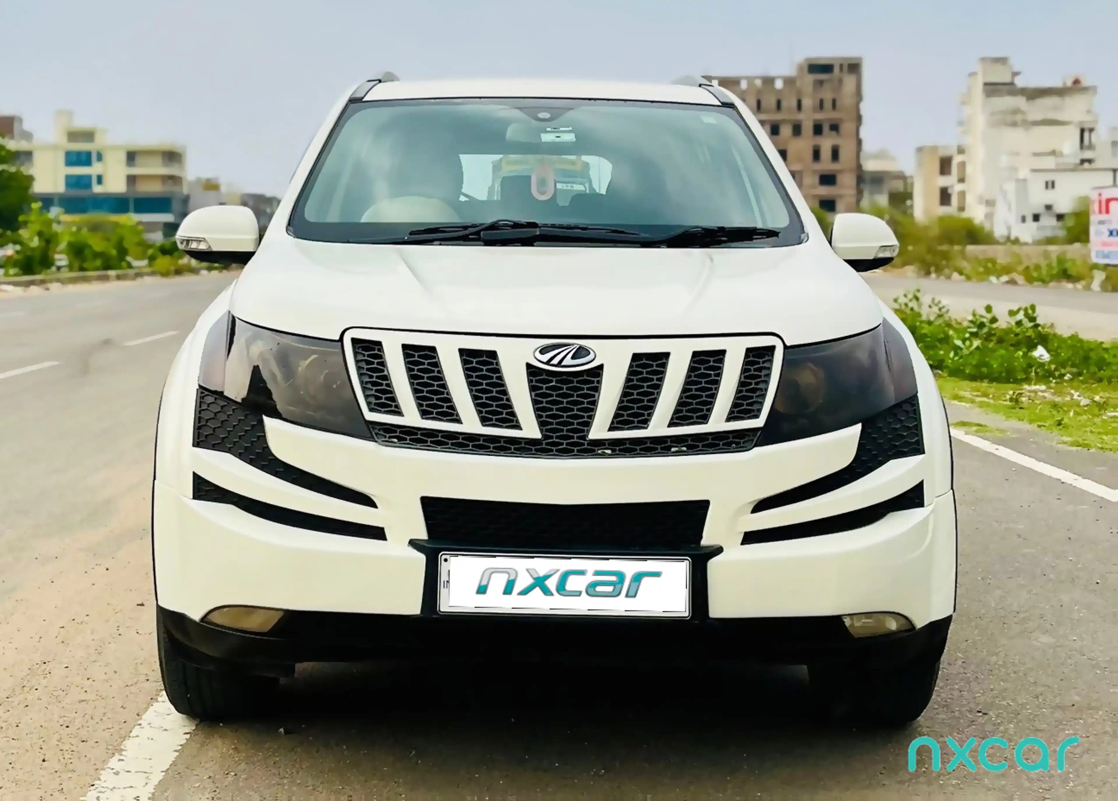 Used Mahindra xuv500 w82011-2015 for sale on Nxcar