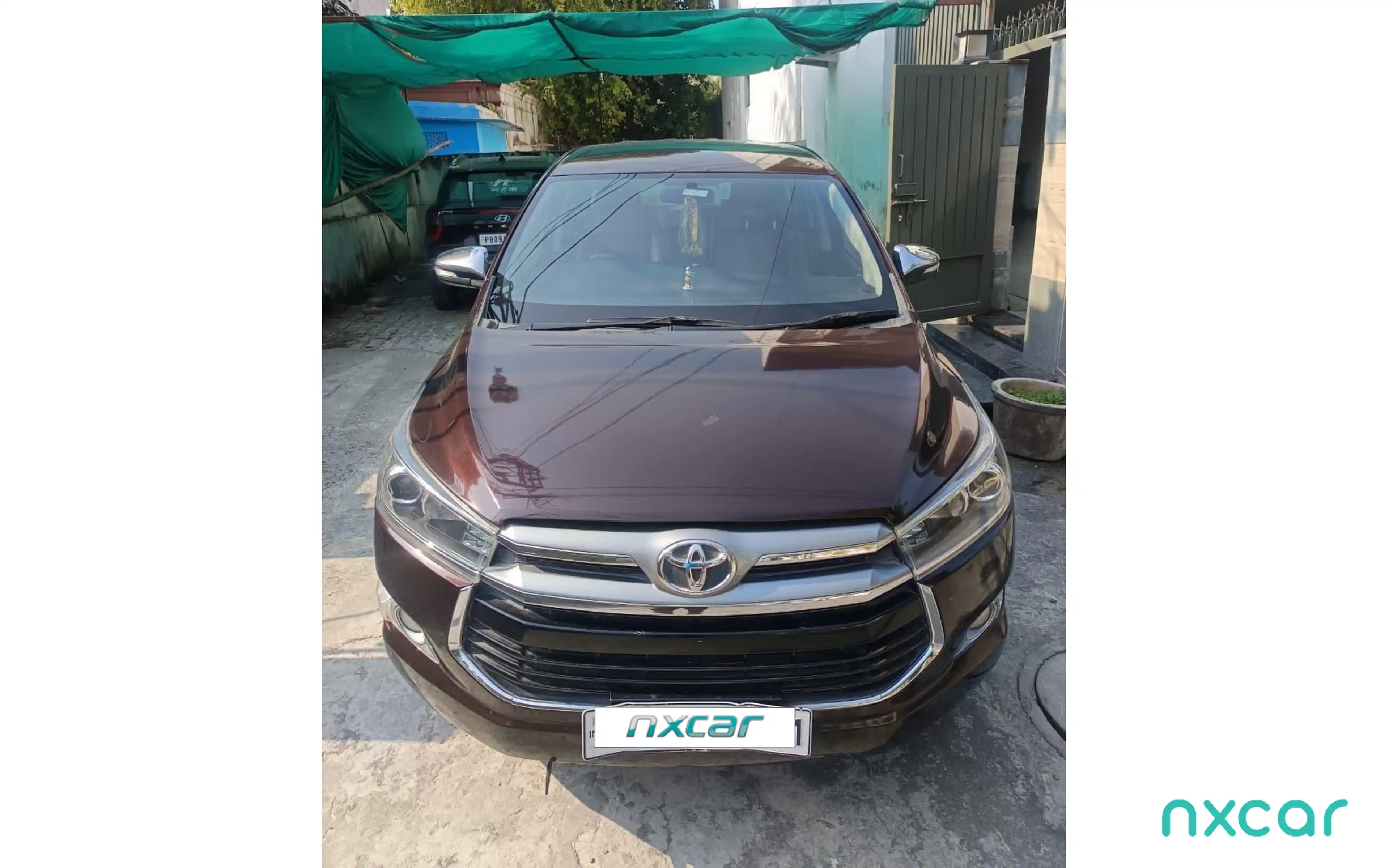 Used Toyota innova-crysta 28-zx-at-7-str-2016-20202016-2020 for sale on Nxcar