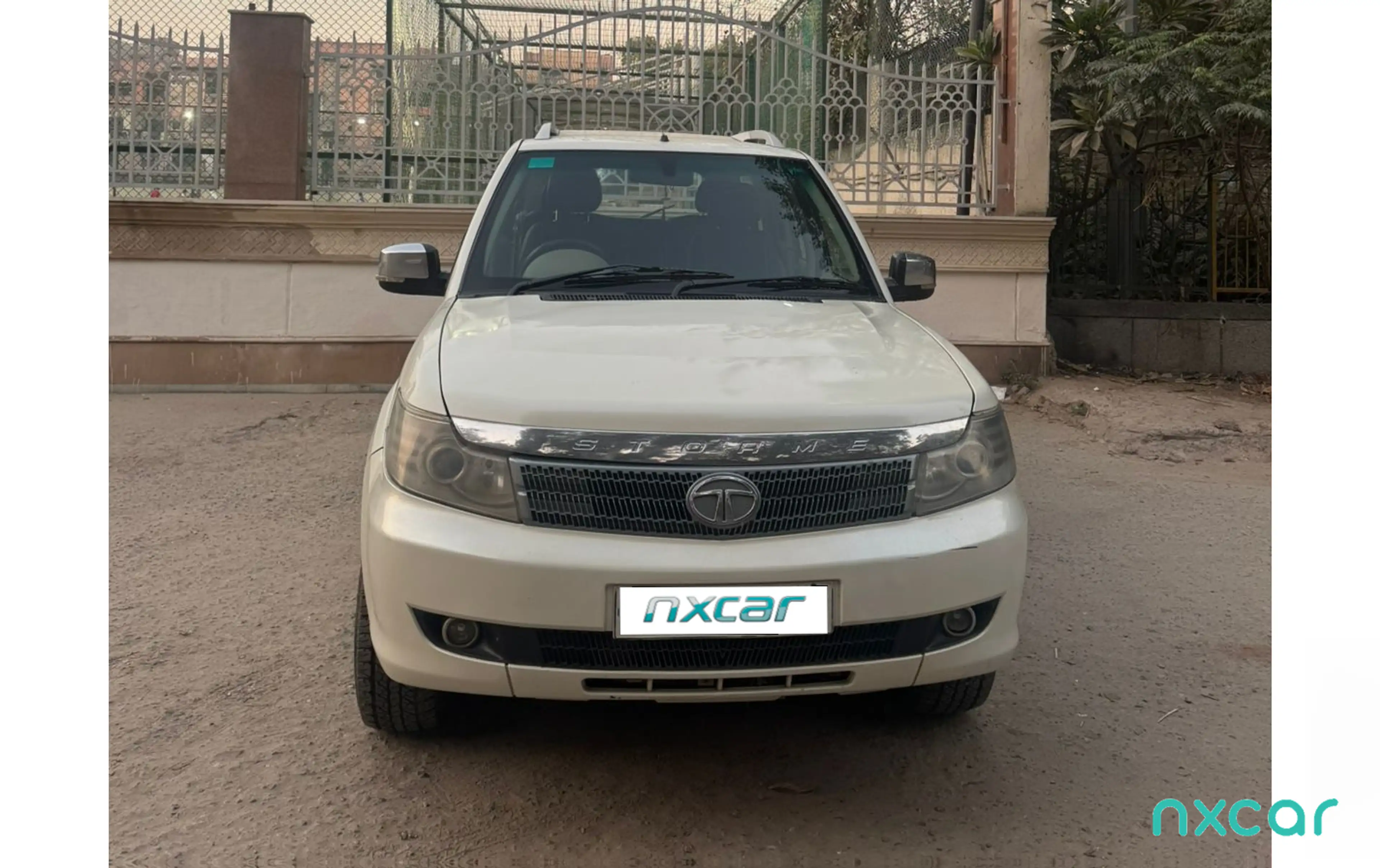 Used Tata safari 4x2-vx-dicor-bs-iv2015-2017 for sale on Nxcar