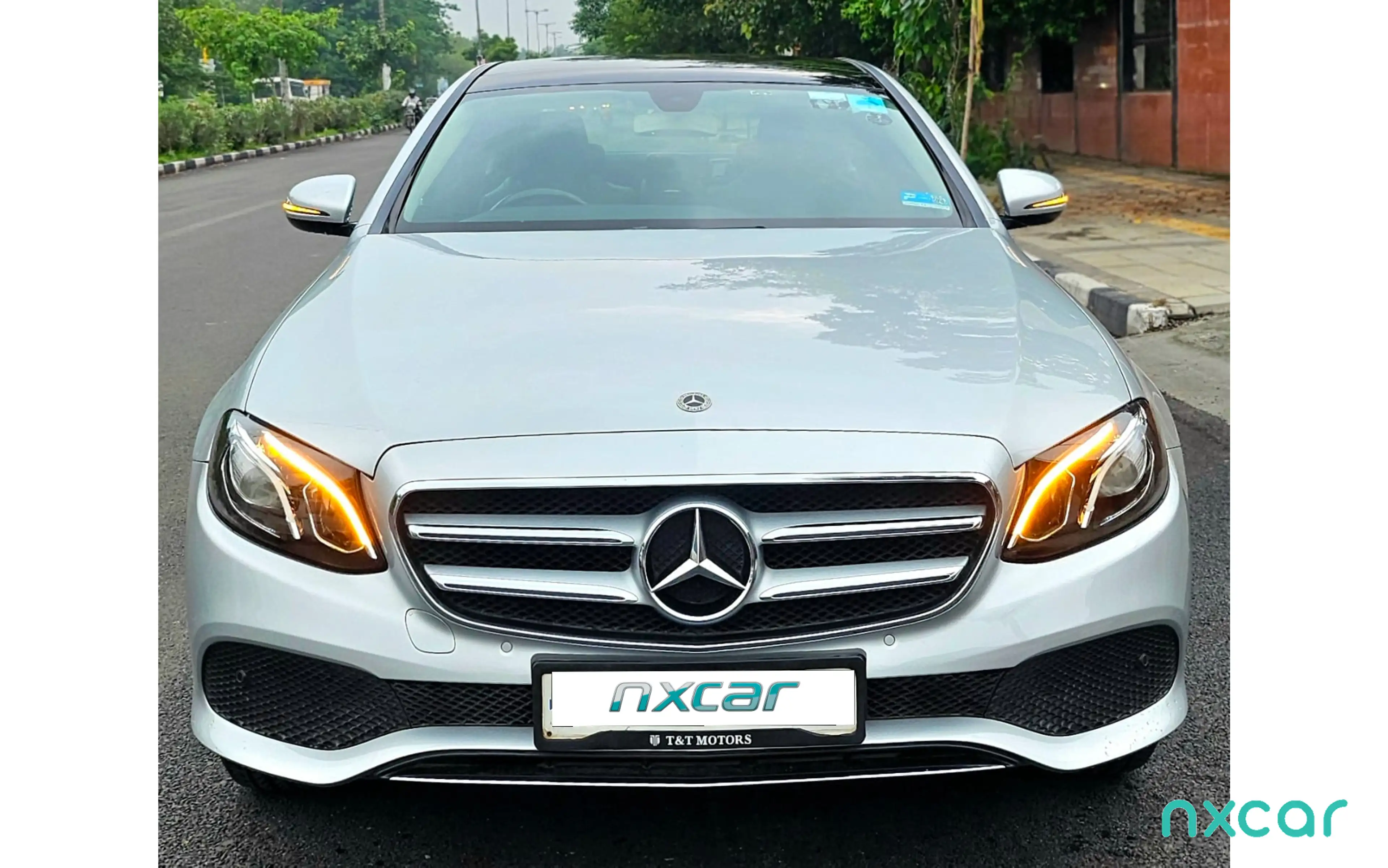 Used Mercedes-Benz e-class e-200-expression for sale on Nxcar