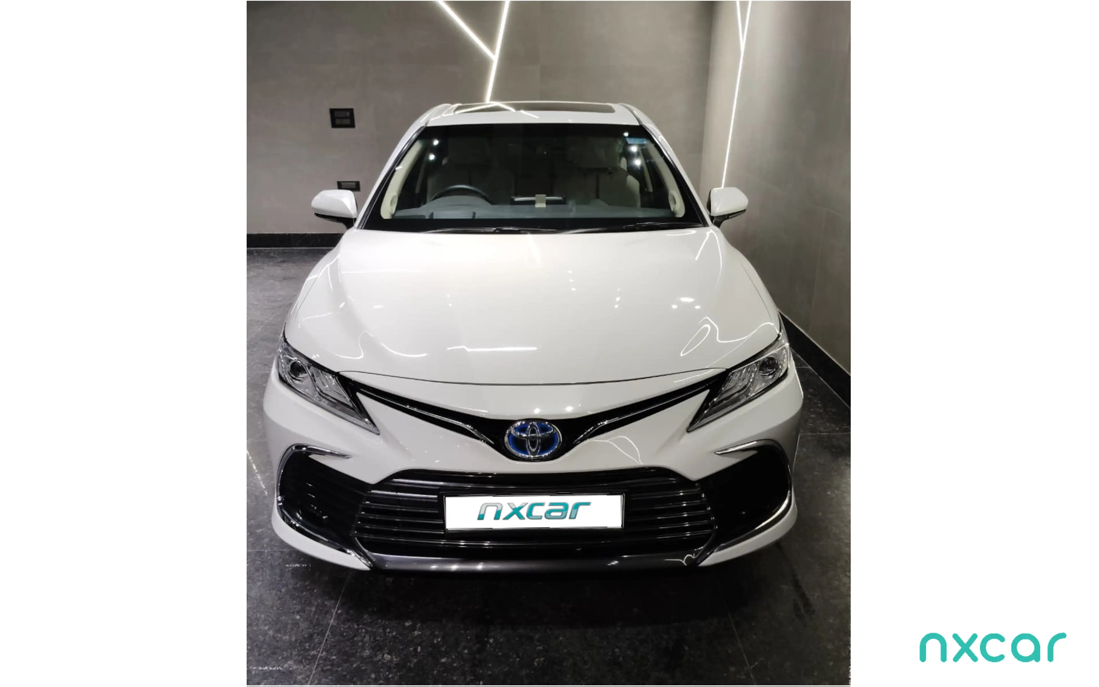Used Toyota camry hybrid for sale on Nxcar