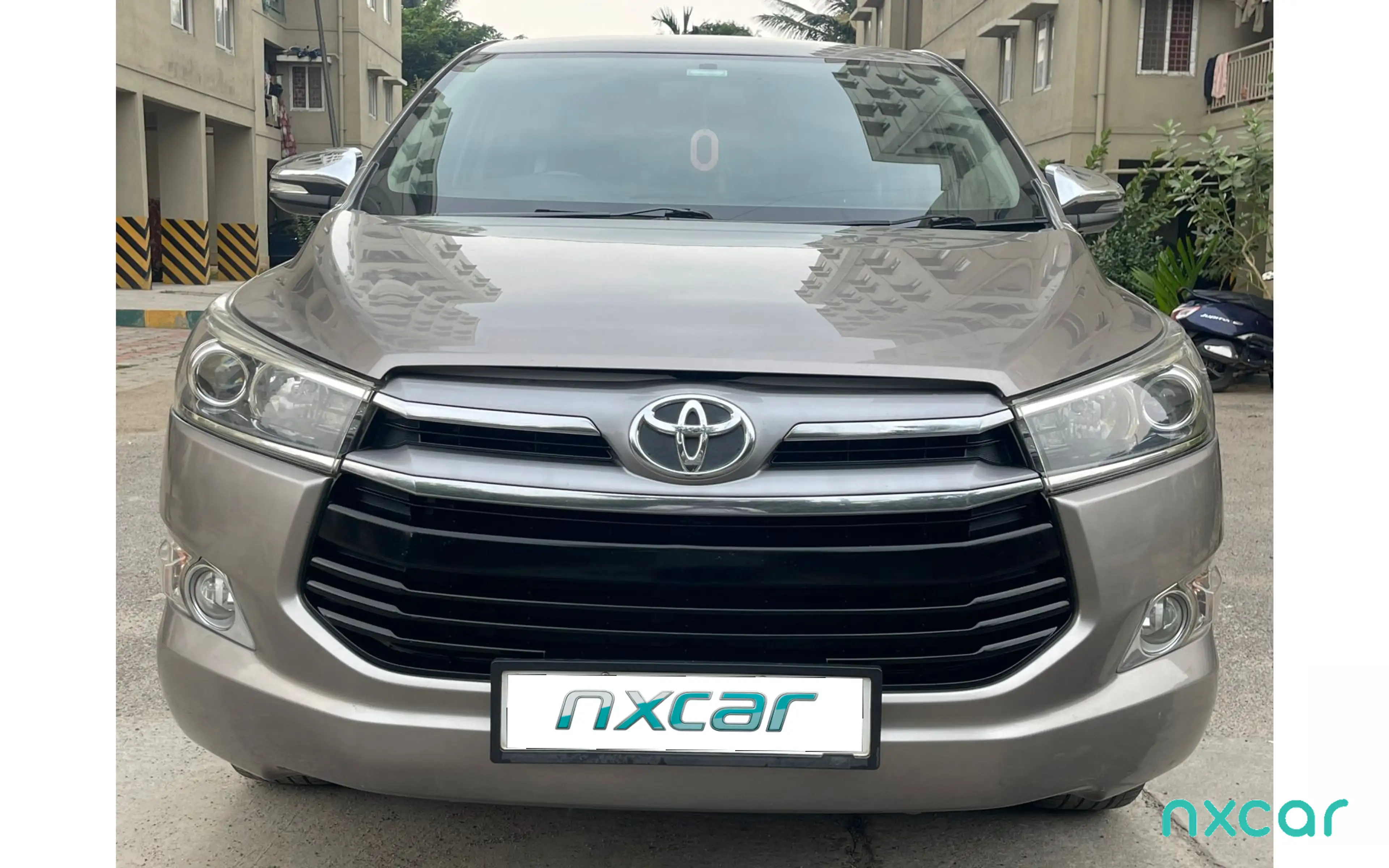Used Toyota innova-crysta 24-z for sale on Nxcar