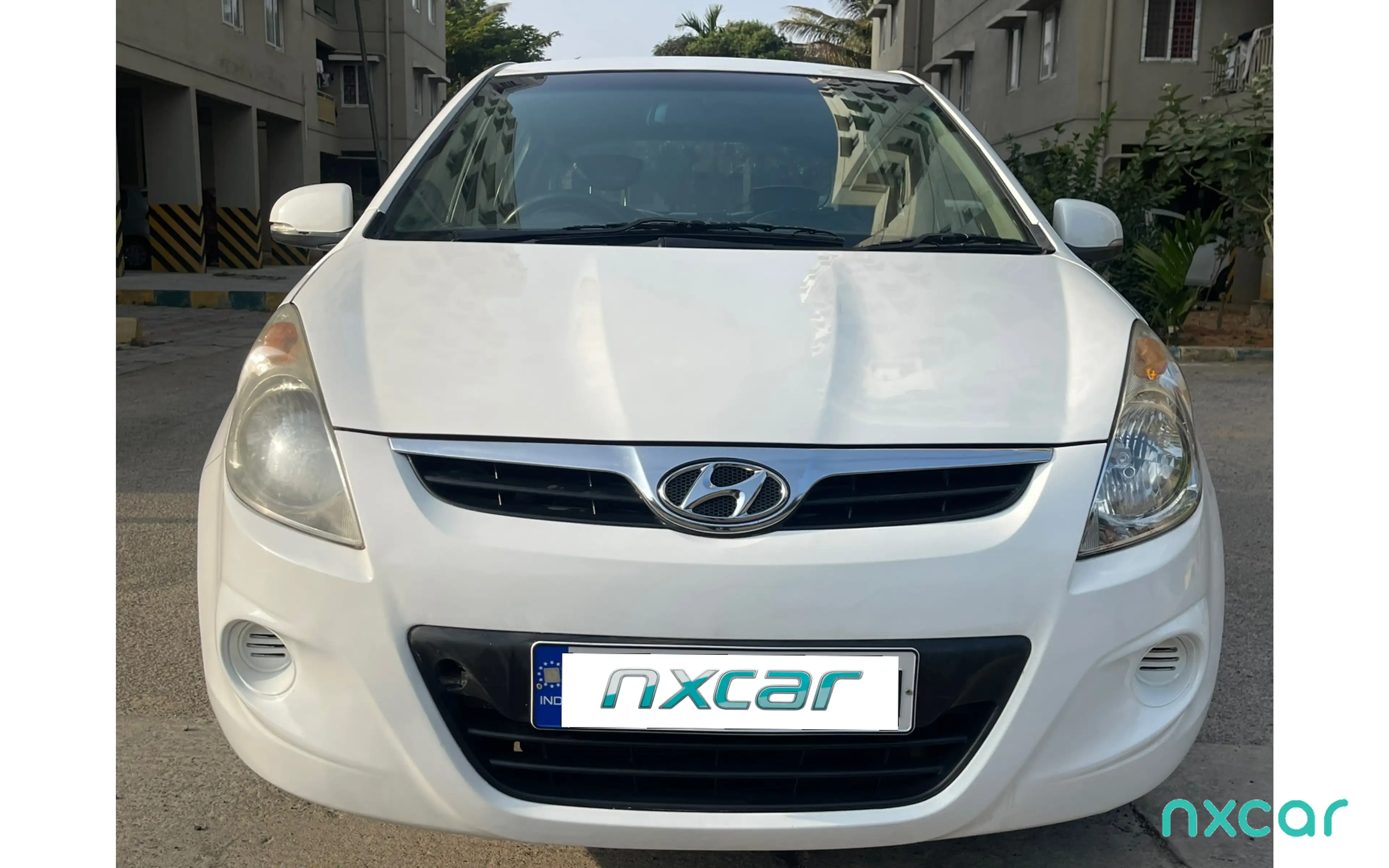 Used Hyundai i20 sportz-12-mt for sale on Nxcar