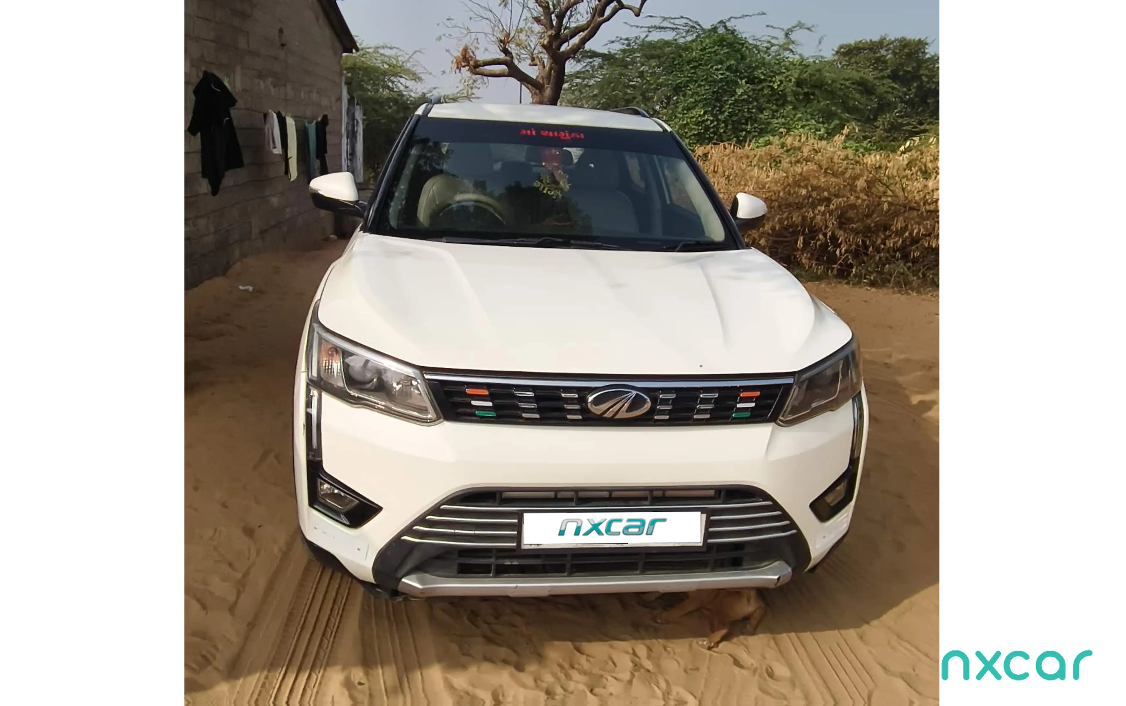 Used Mahindra xuv300 15-w8-amt-2019-20202019-2024 for sale on Nxcar