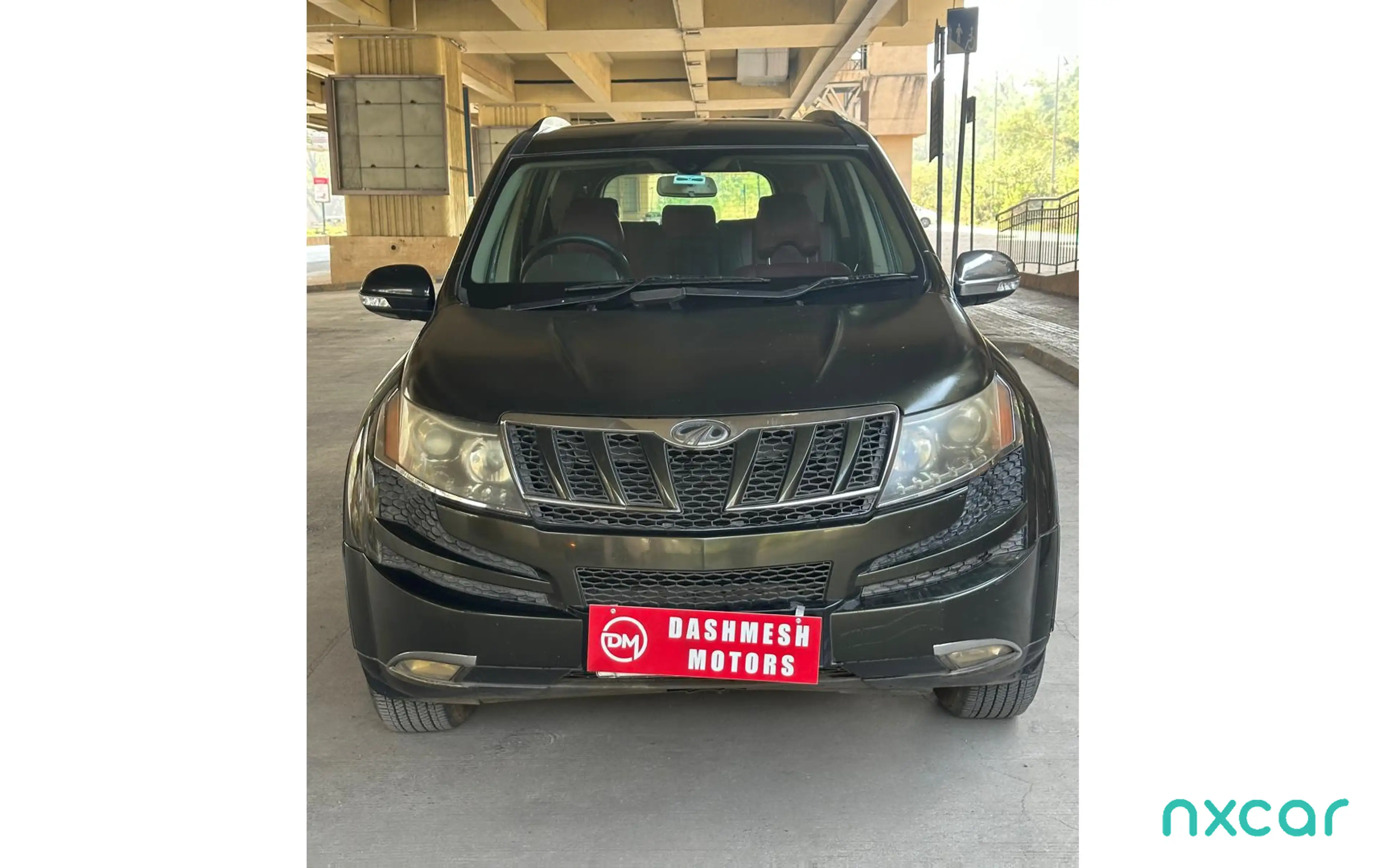 Used Mahindra xuv500 w82011-2015 for sale on Nxcar