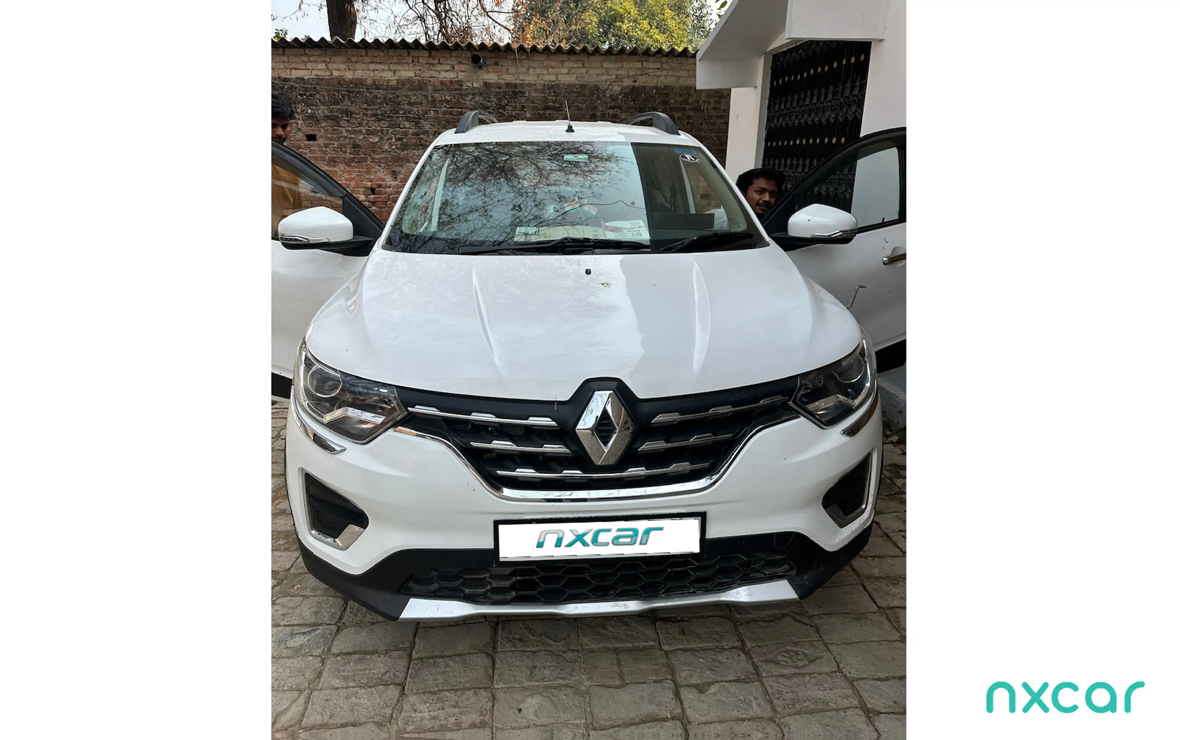 Used Renault triber rxz for sale on Nxcar