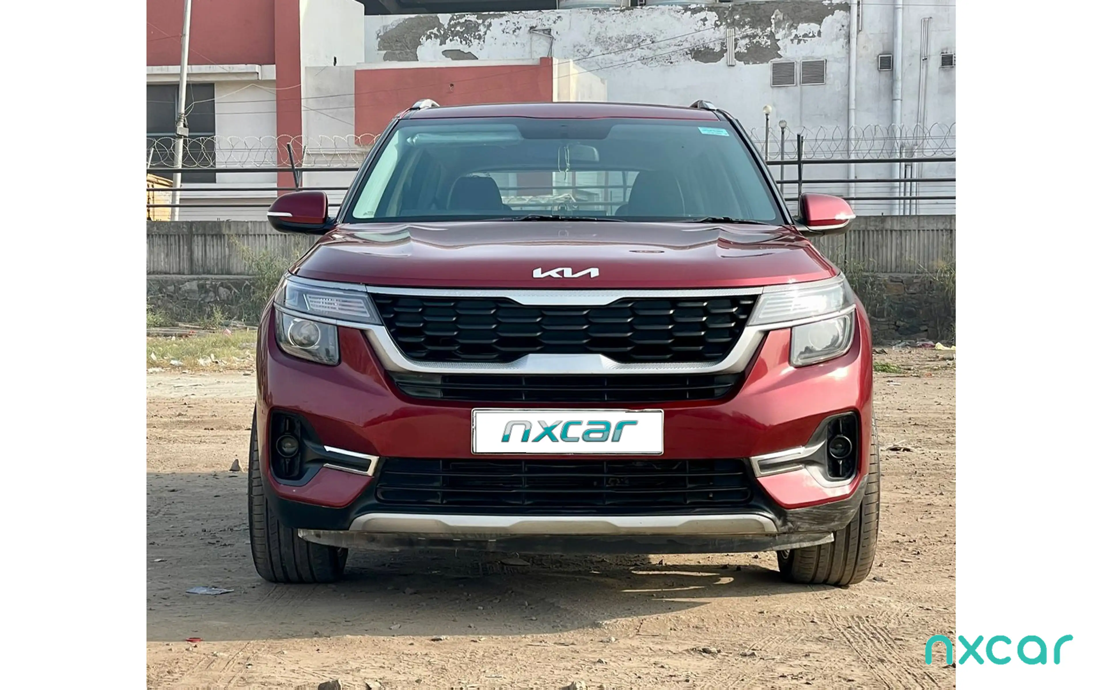 Used Kia seltos htk-plus-15-petrol-mt for sale on Nxcar