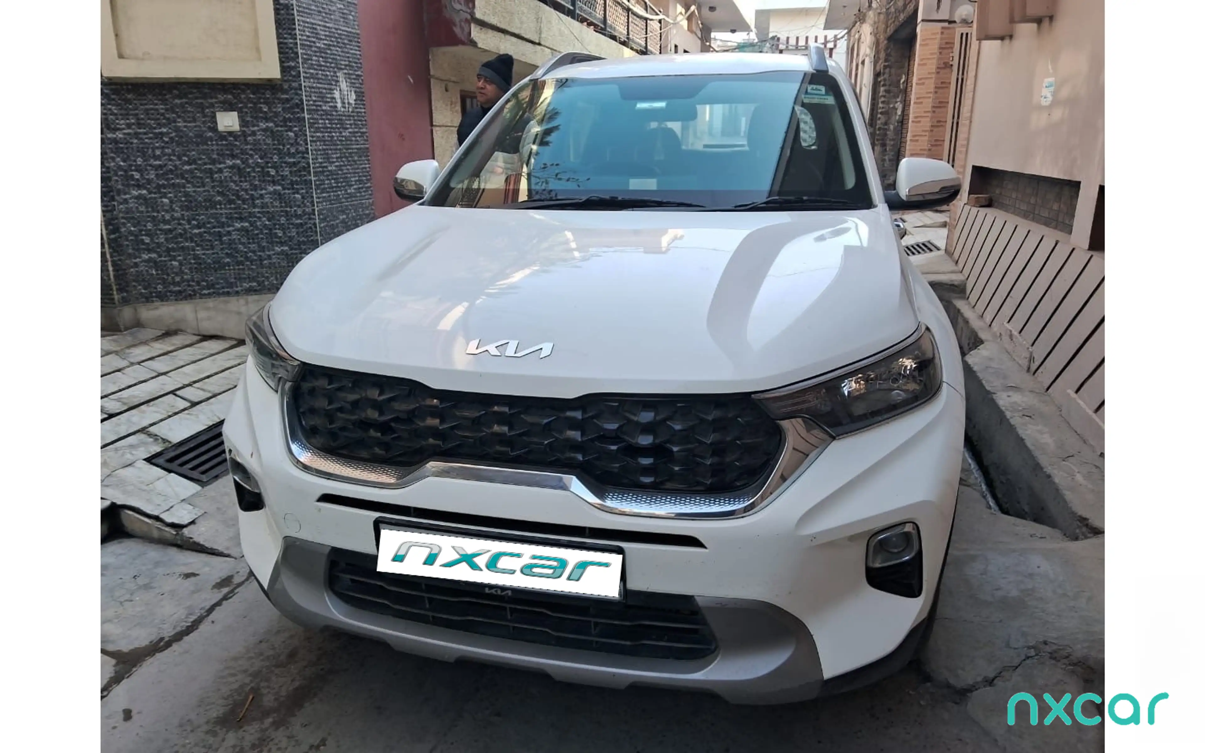 Used Kia sonet htk-15-diesel-mt for sale on Nxcar