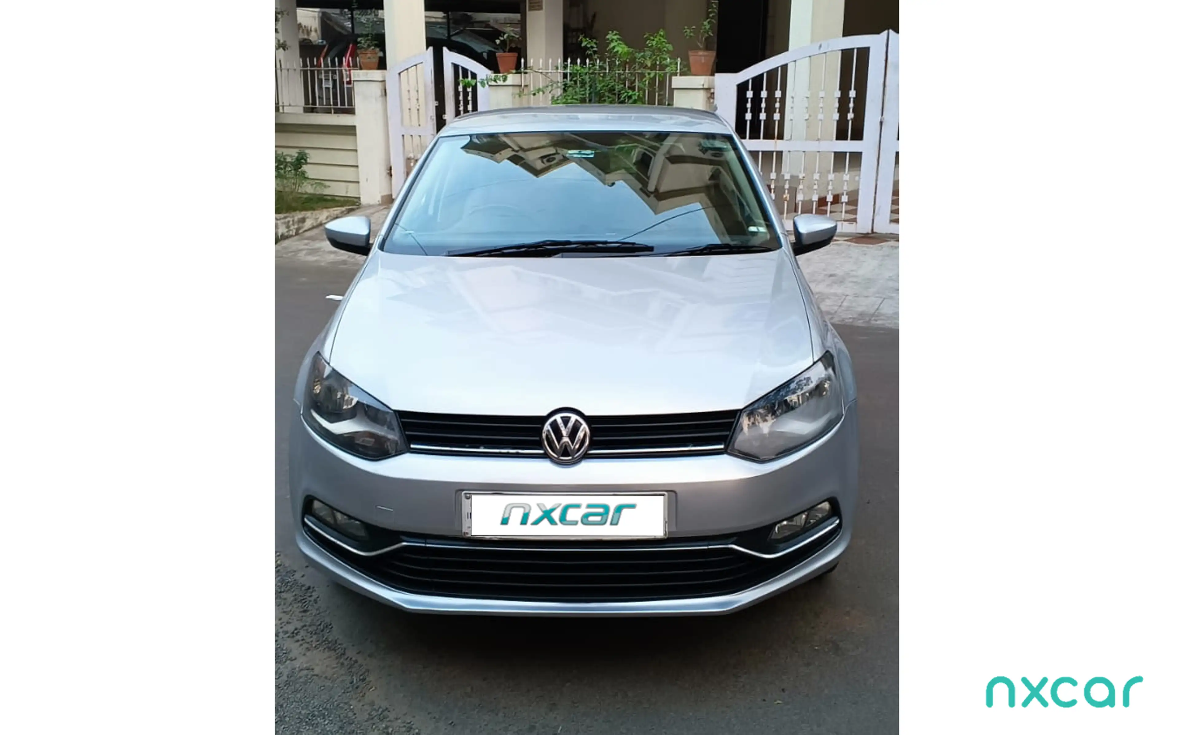 Used Volkswagen polo highline-12-mpi for sale on Nxcar