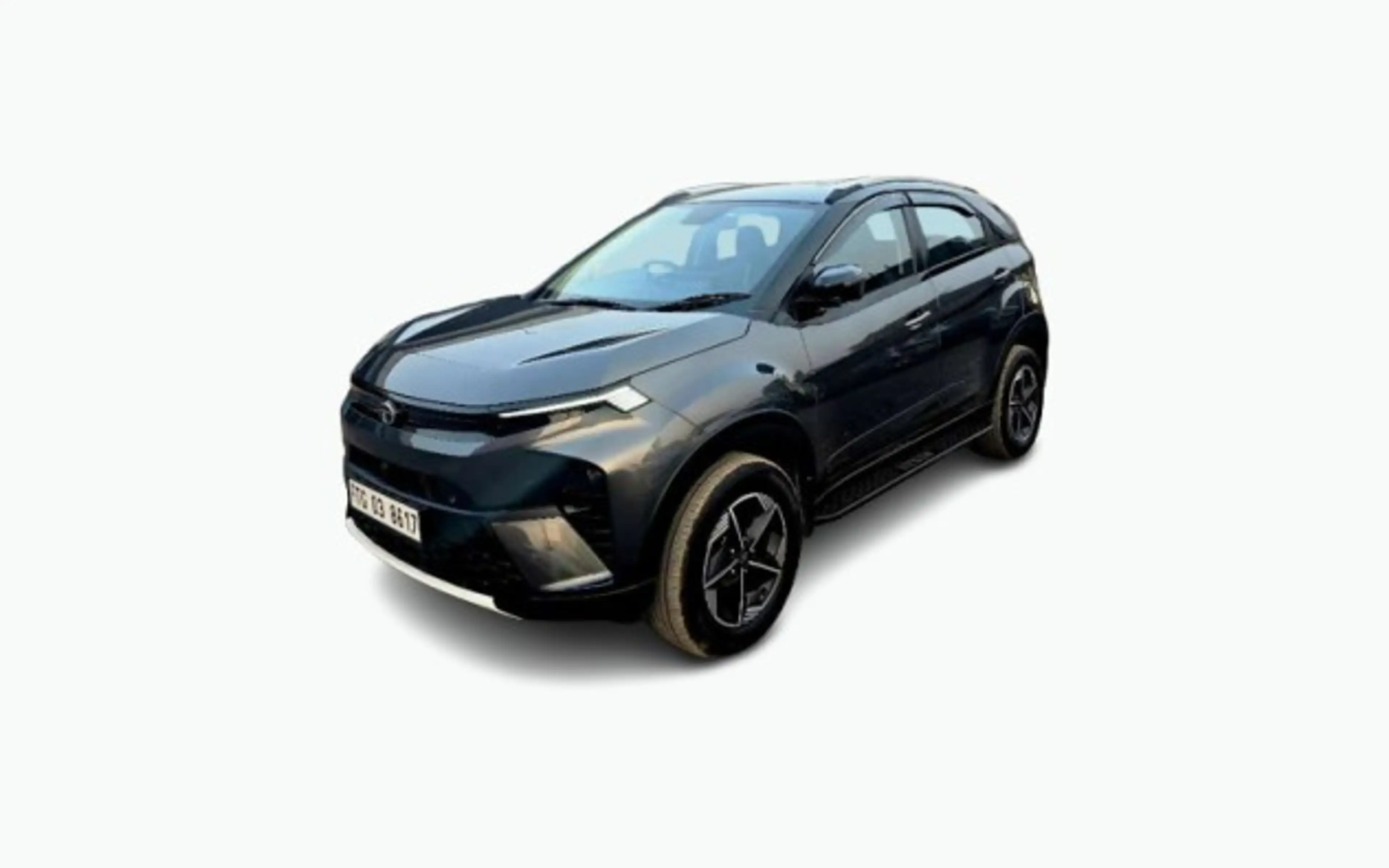 Used Tata nexon creative-plus-12-petrol-6mt for sale on Nxcar