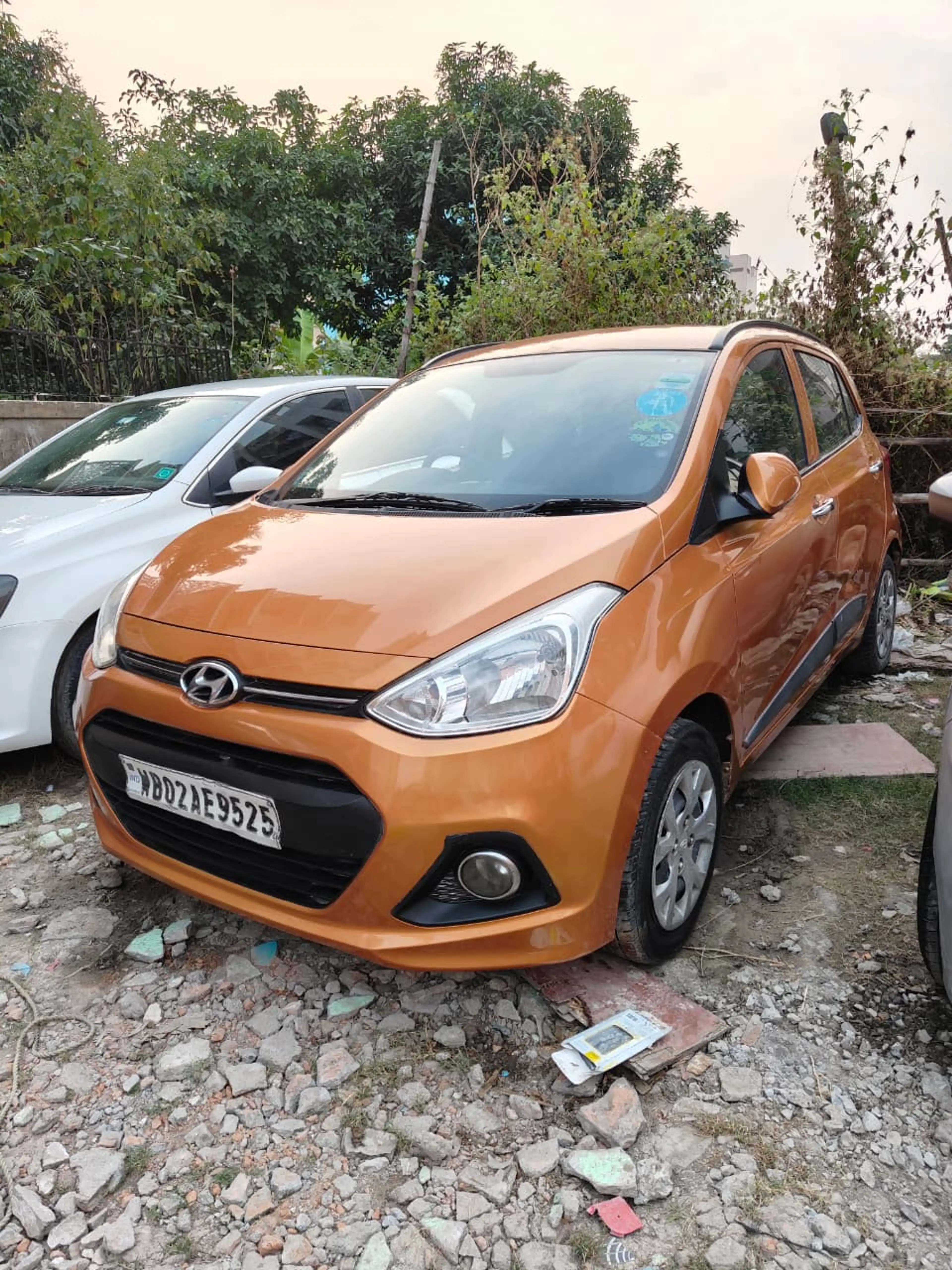 Used Hyundai i10 12-sportz-bs-iv for sale on Nxcar