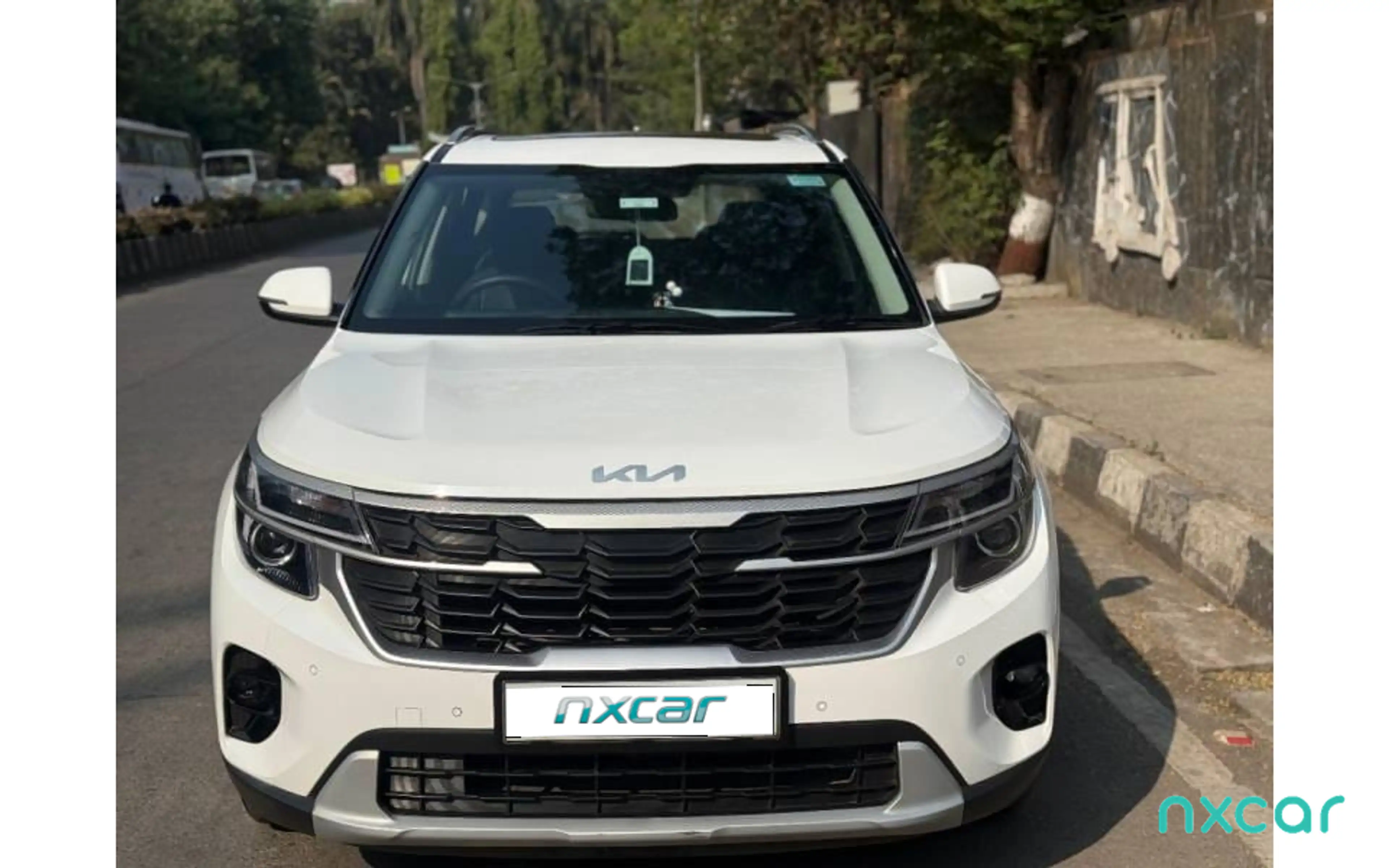 Used Kia seltos htk-plus-15-petrol-mt for sale on Nxcar