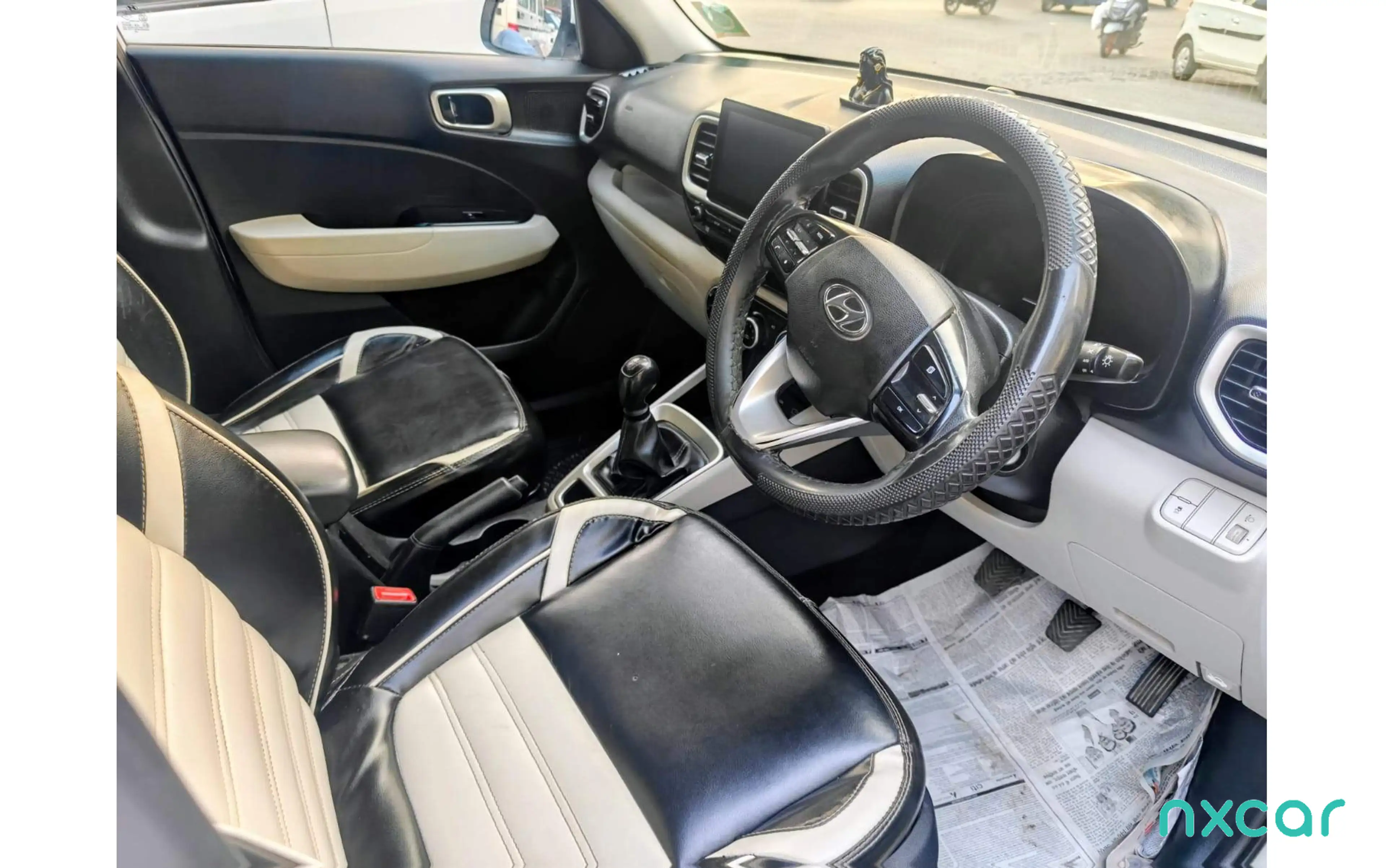 Used Hyundai venue s-o-12-petrol for sale on Nxcar