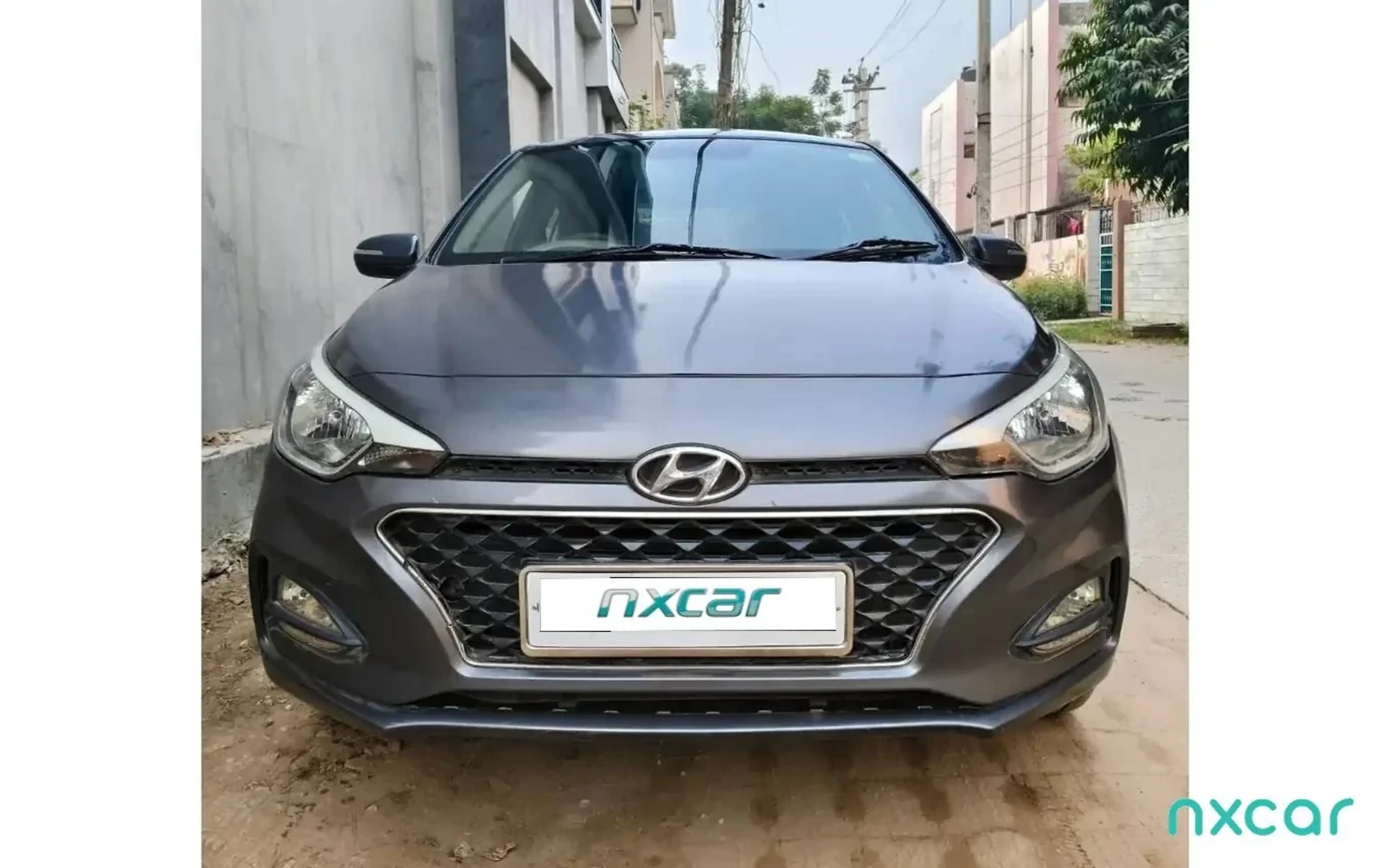 Used Hyundai i20 sportz-12-mt for sale on Nxcar