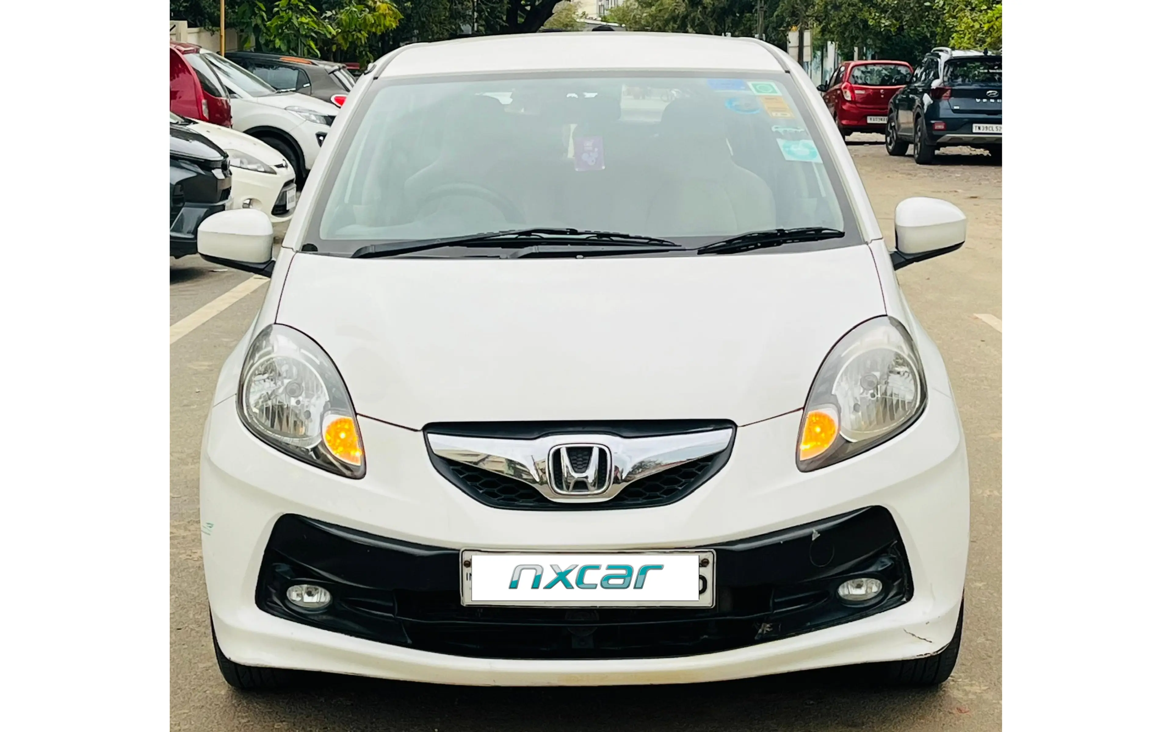 Used Honda brio v-mt2011-2013 for sale on Nxcar