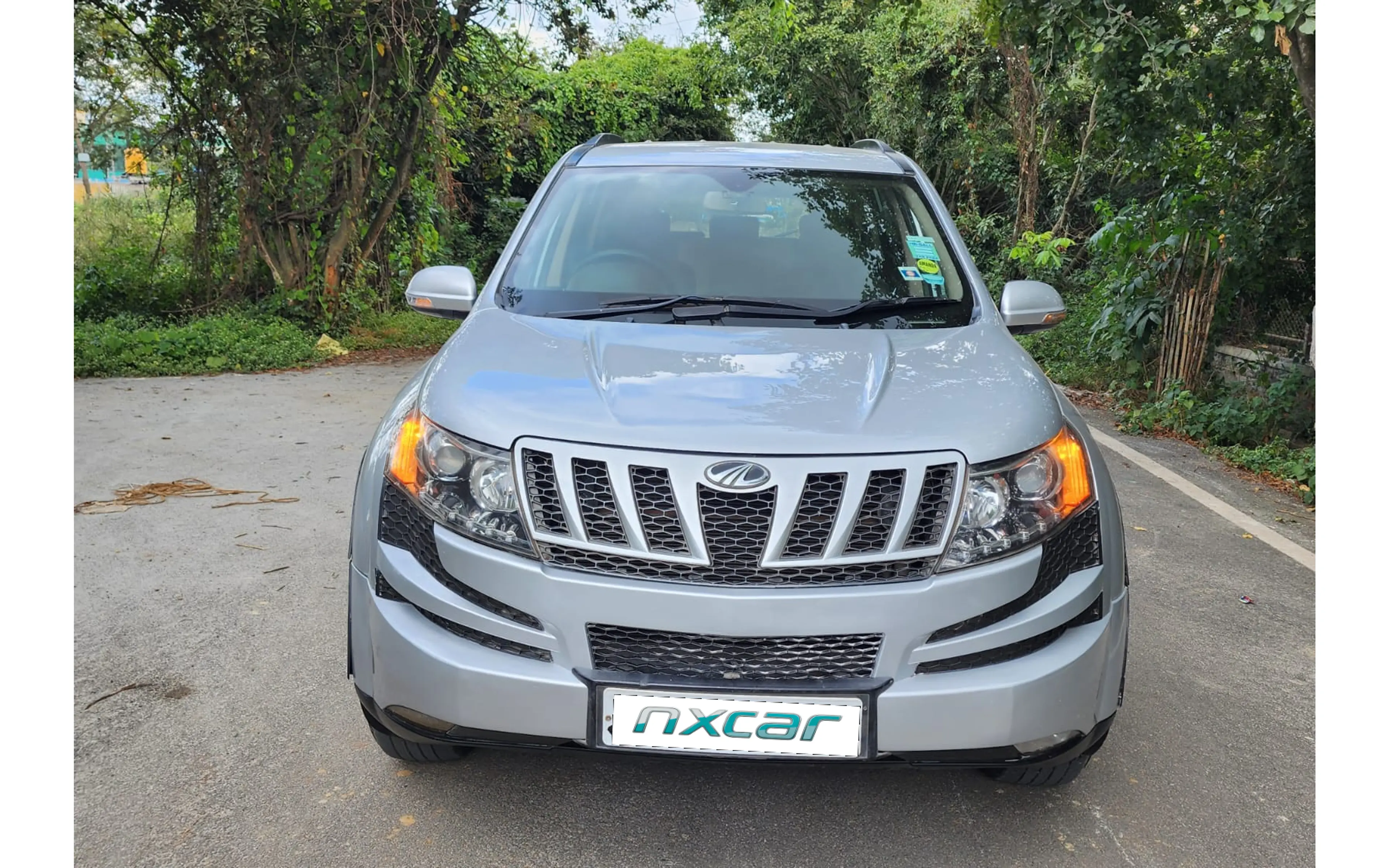 Used Mahindra xuv500 w82011-2015 for sale on Nxcar