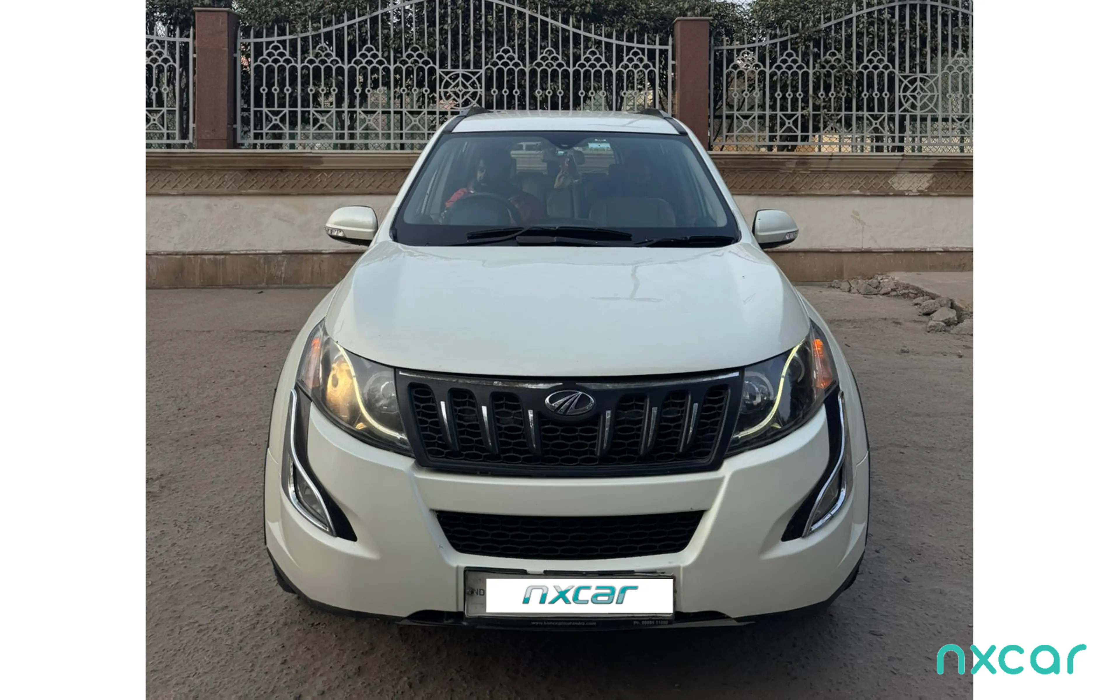 Used Mahindra xuv500 w6-1992015-2018 for sale on Nxcar