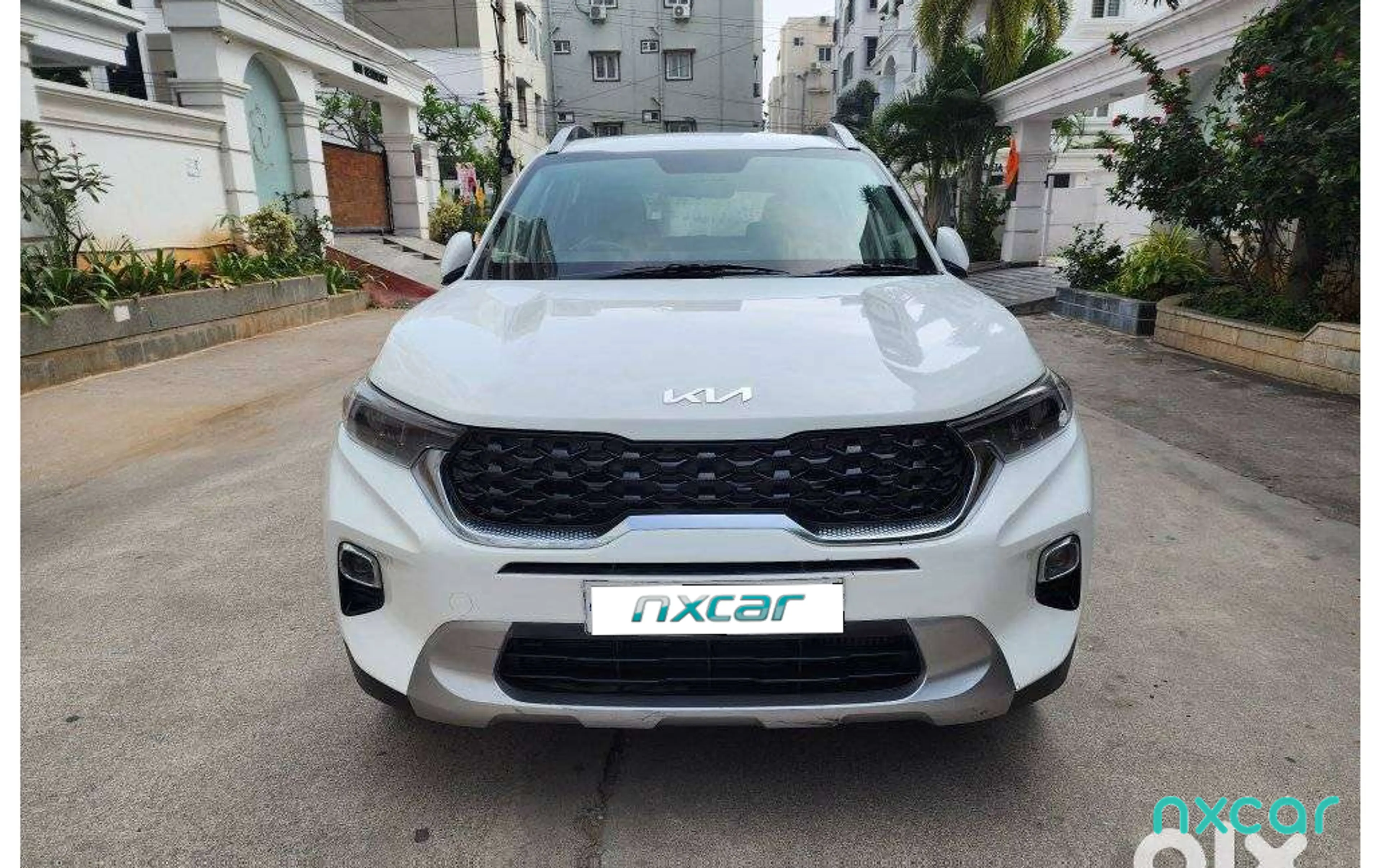 Used Kia sonet htk-plus-15-at2020-2022 for sale on Nxcar
