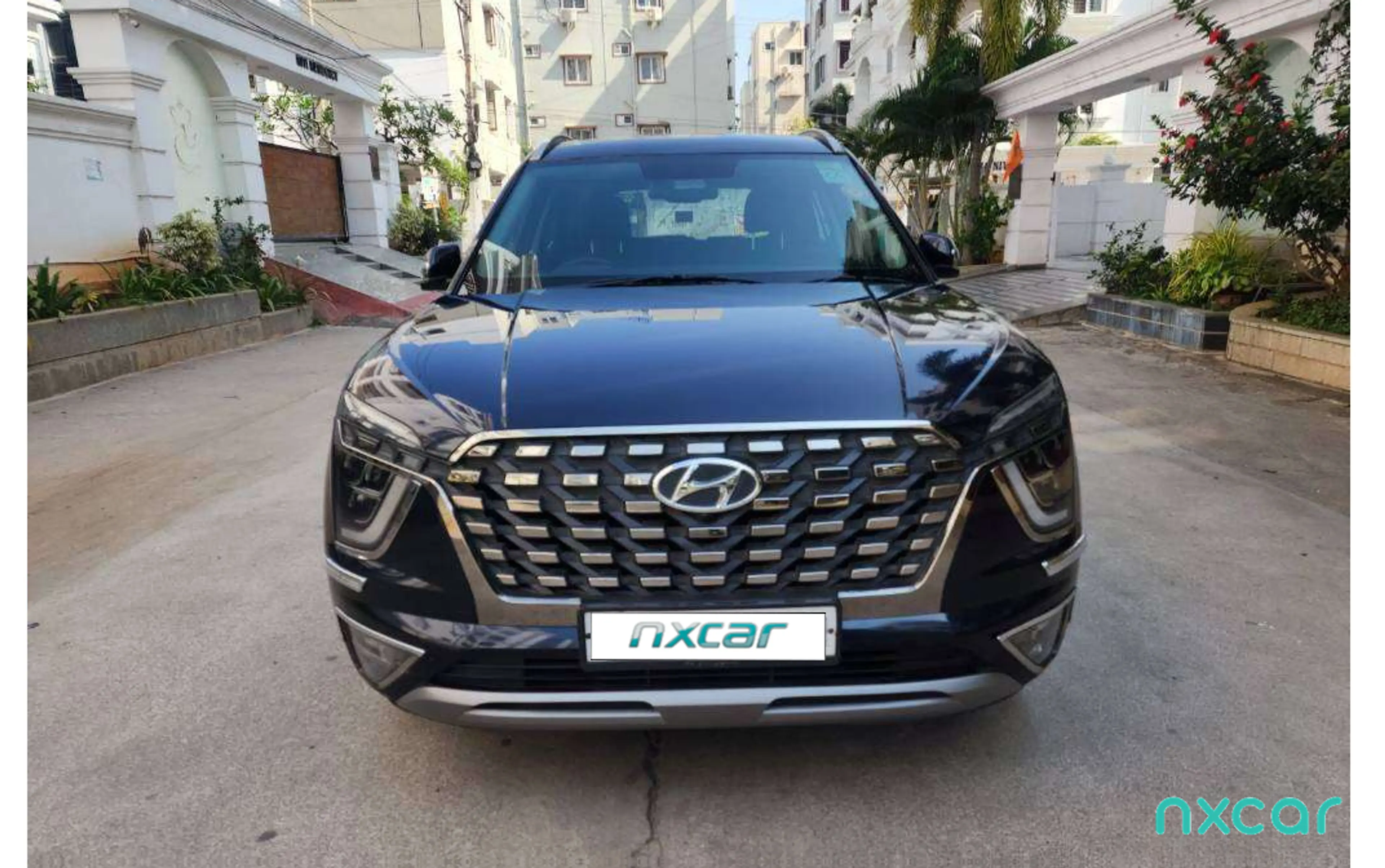 Used Hyundai alcazar platinum-7-str-15-diesel for sale on Nxcar