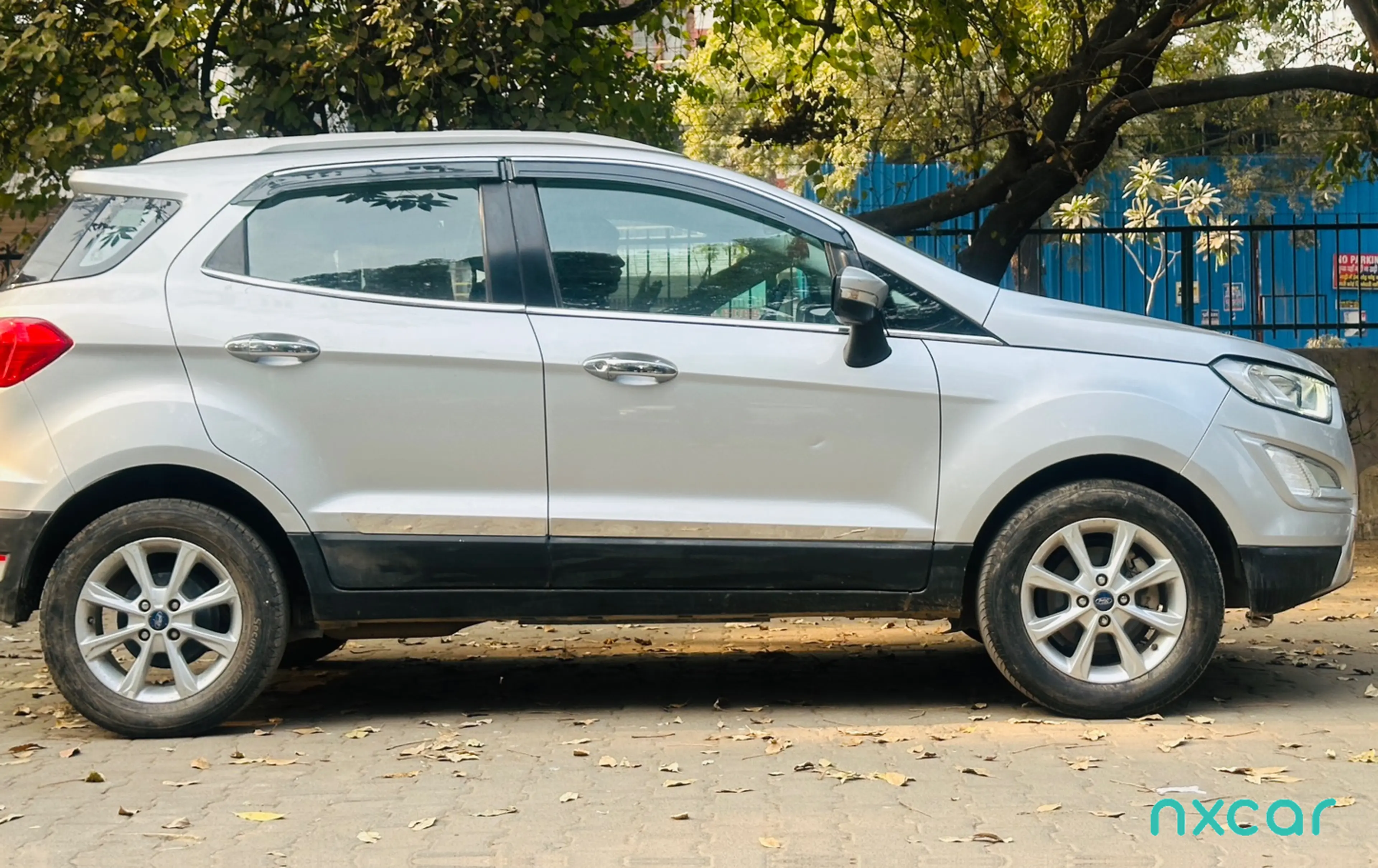 Used Ford ecosport titanium-15 for sale on Nxcar