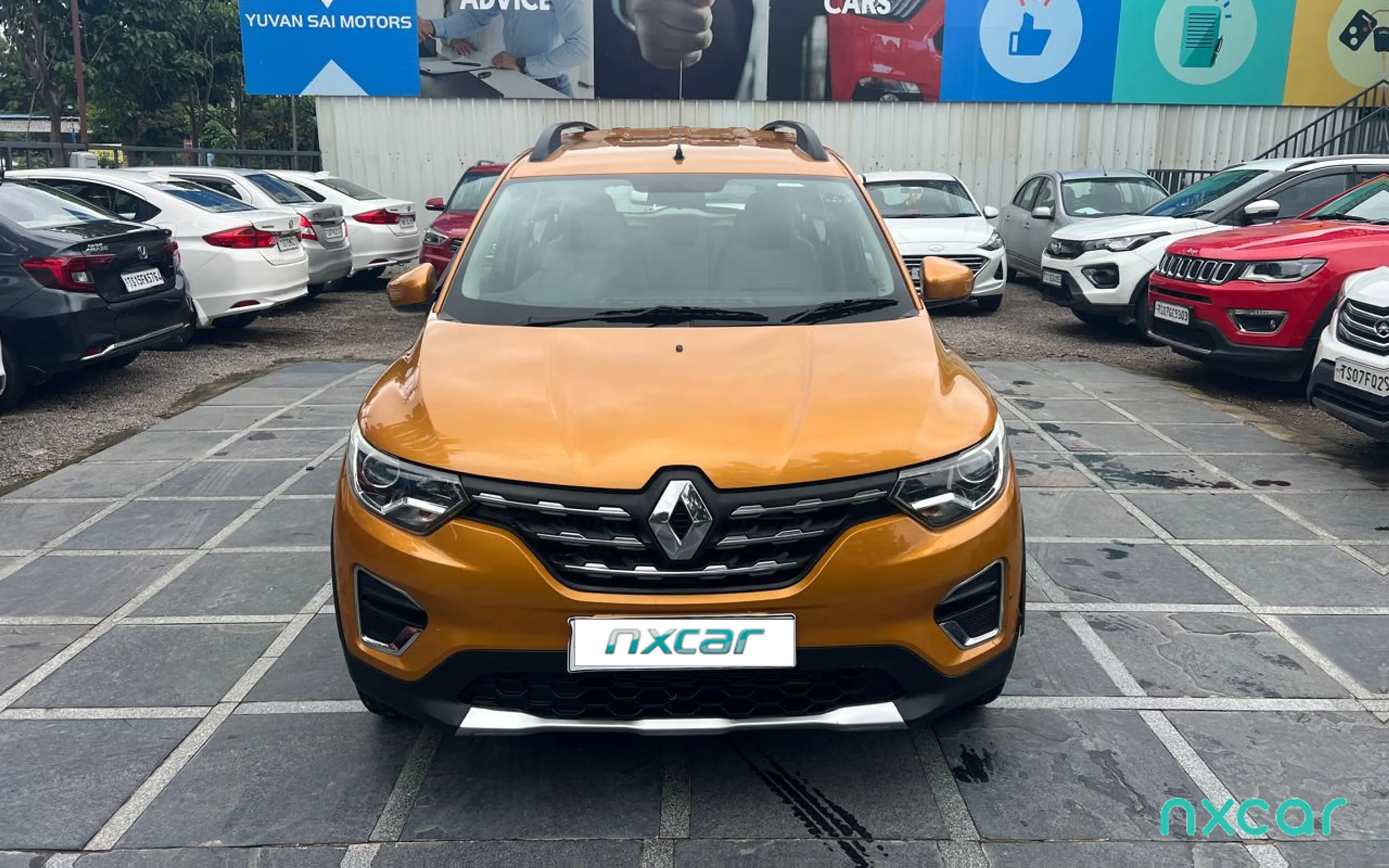 Used Renault triber rxz for sale on Nxcar
