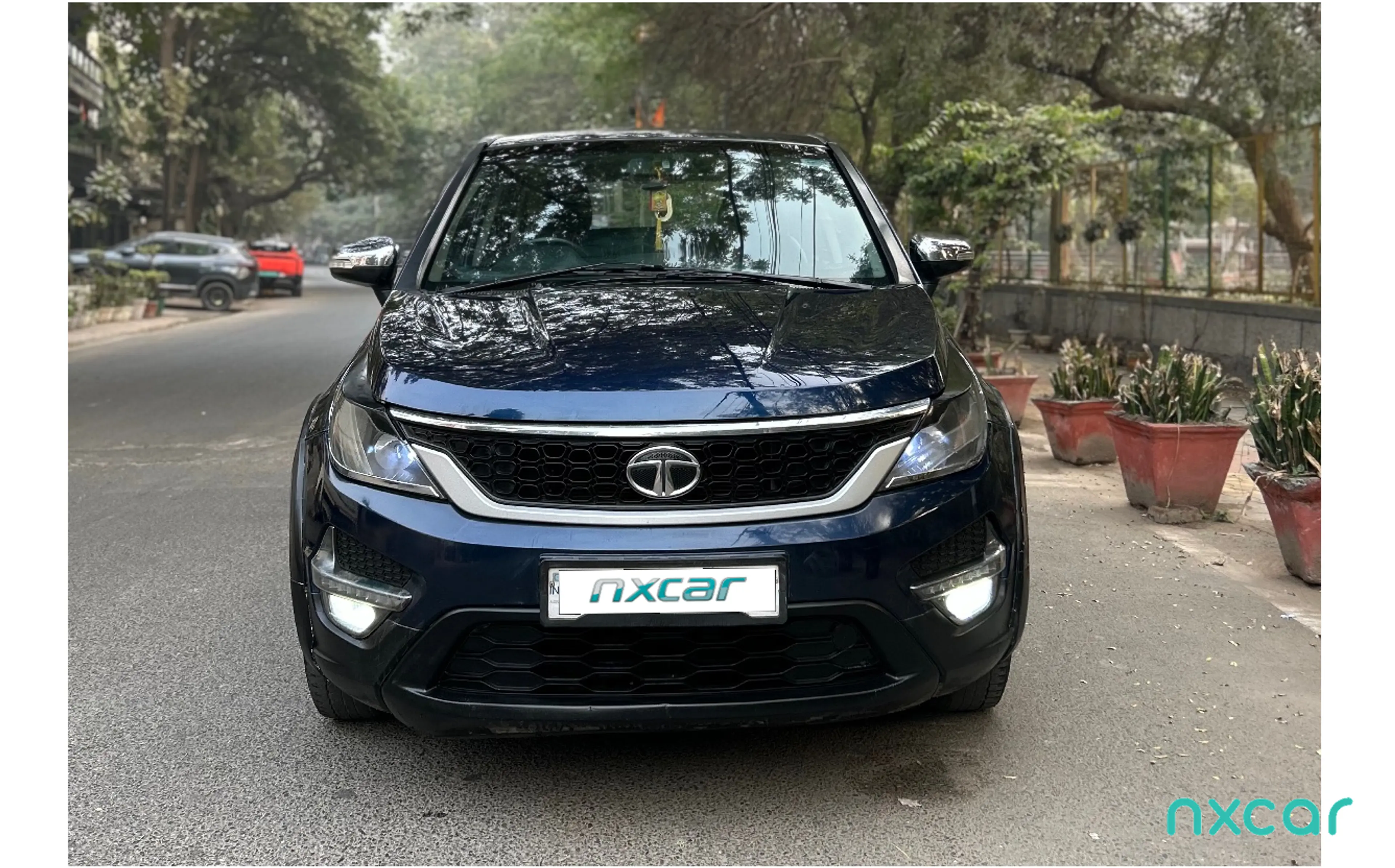 Used Tata hexa xe-4x2-7-str for sale on Nxcar