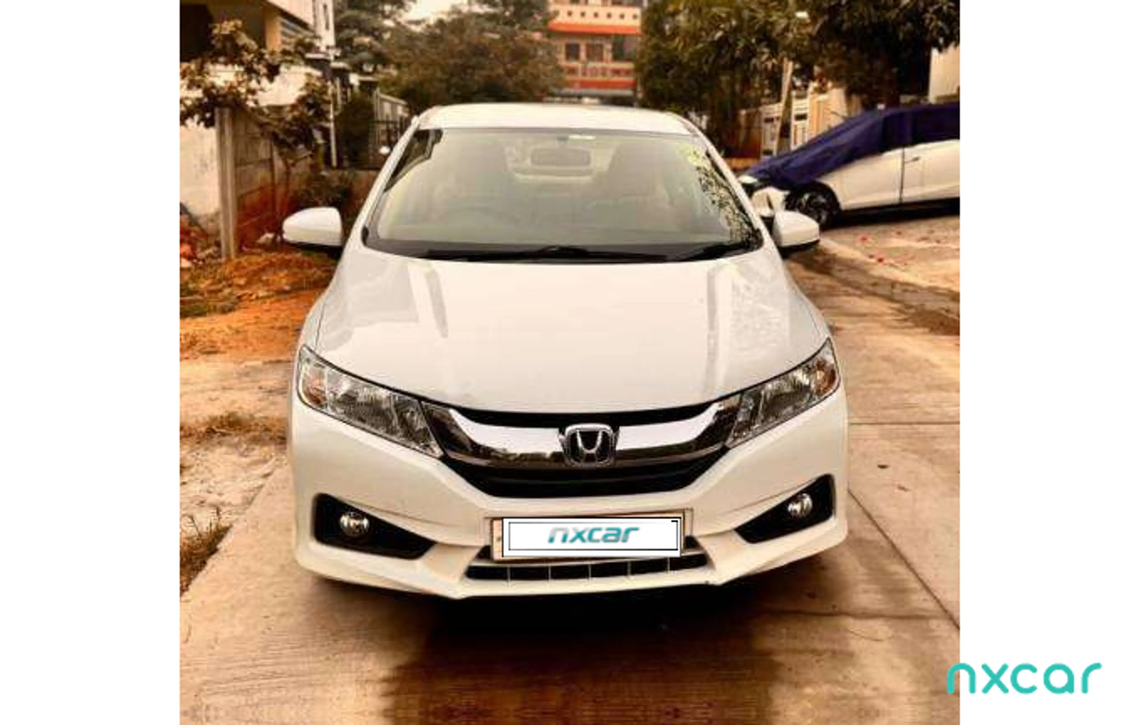 Used Honda city 15-sv-mt-i-dtec for sale on Nxcar
