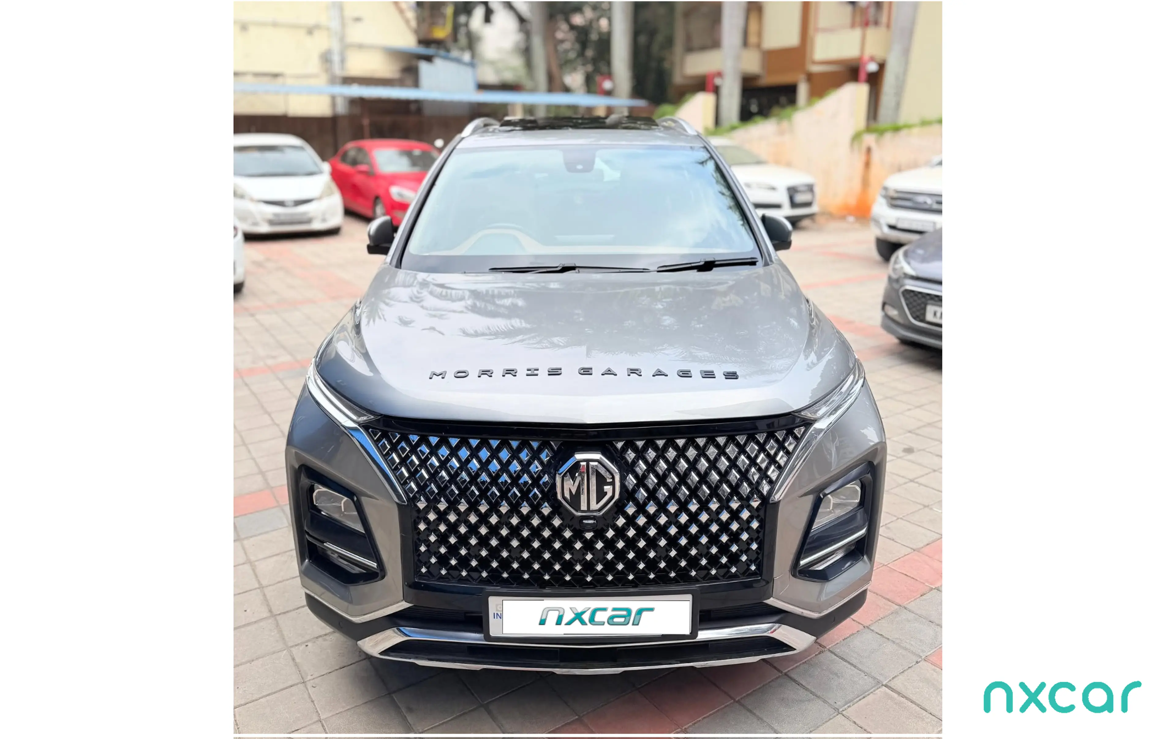 Used MG hector-plus sharp-pro-15-turbo-petrol-6-str-dual-tone for sale on Nxcar