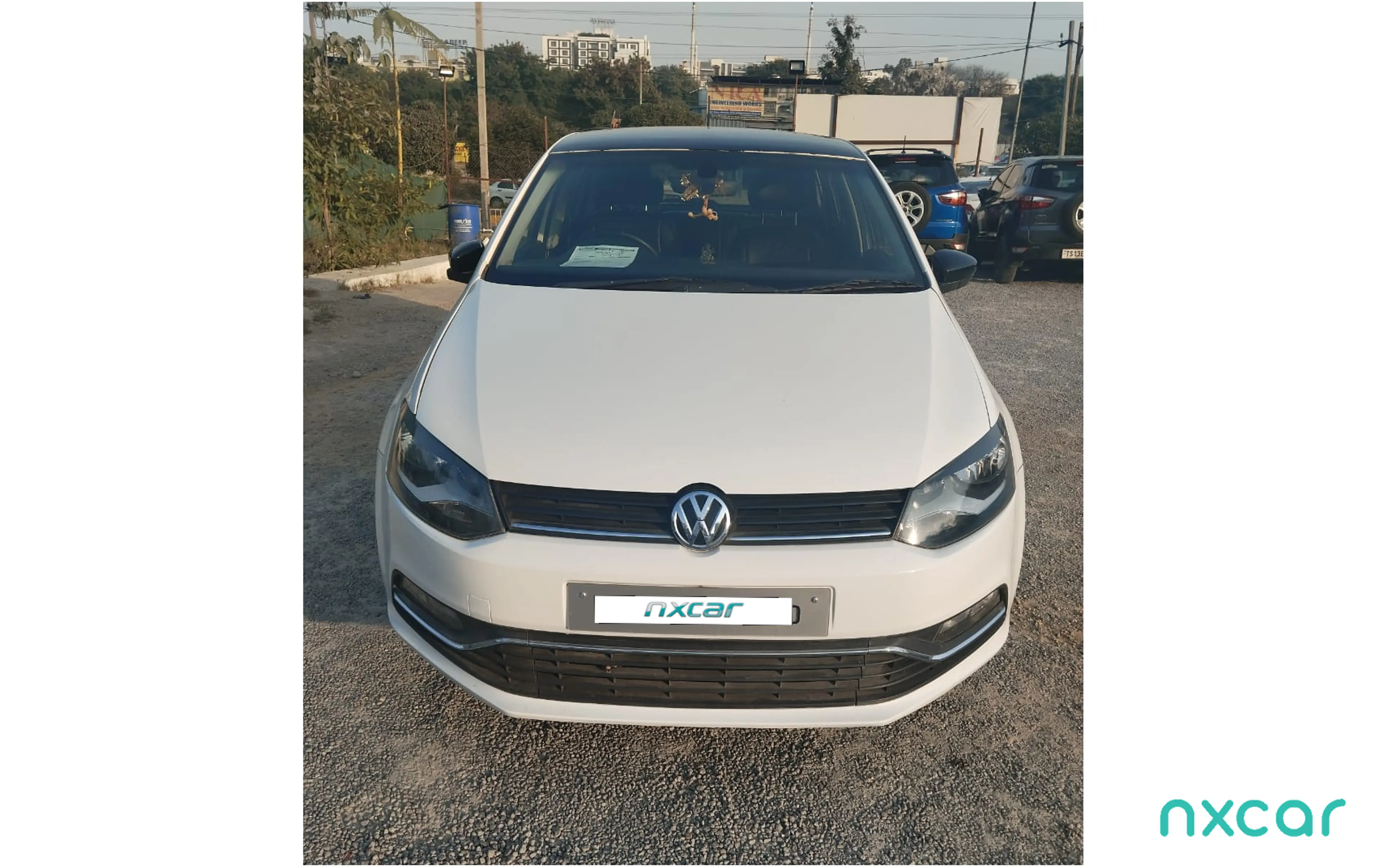 Used Volkswagen polo highline-12-mpi for sale on Nxcar