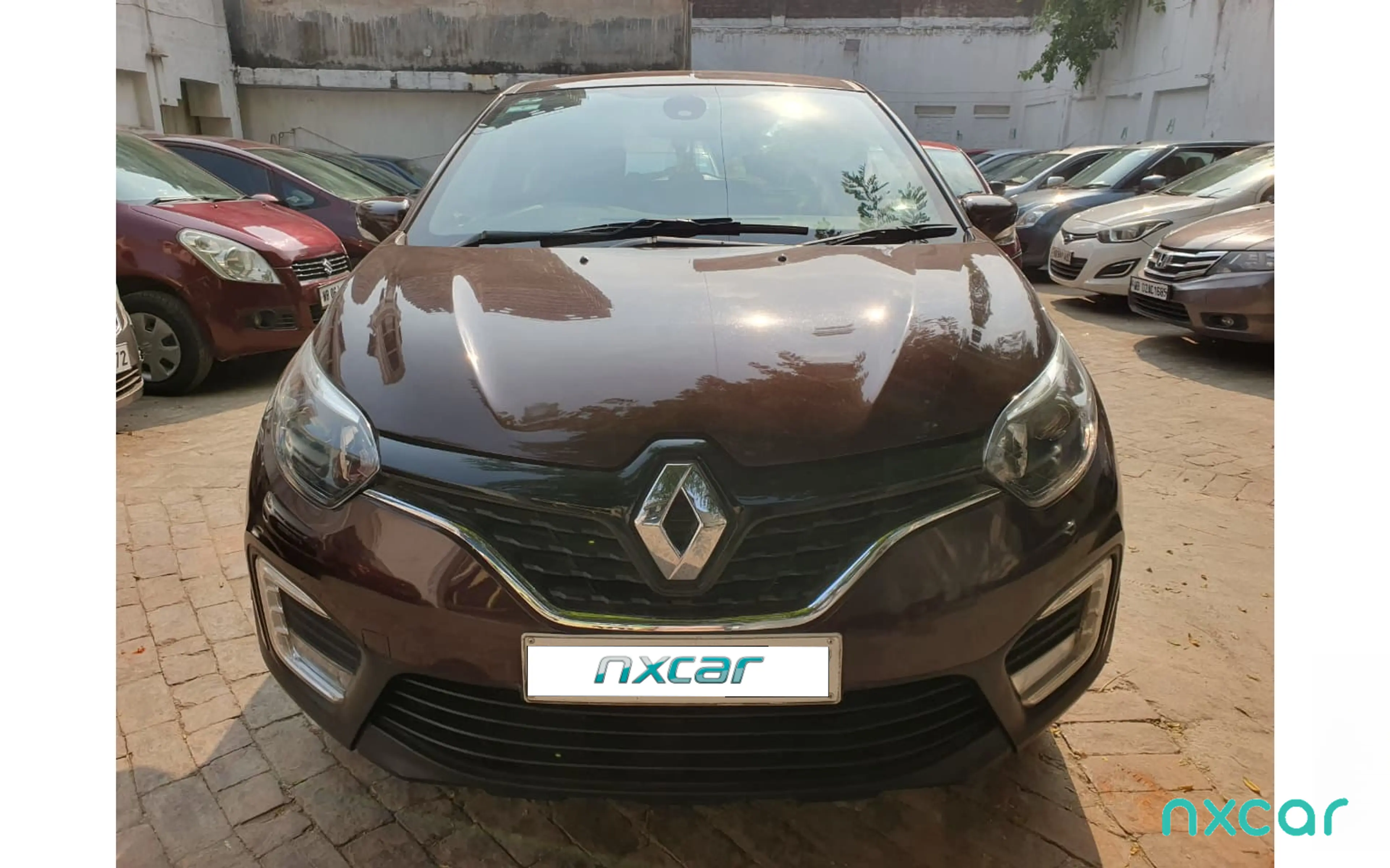 Used Renault captur rxt-mono-petrol2017-2019 for sale on Nxcar