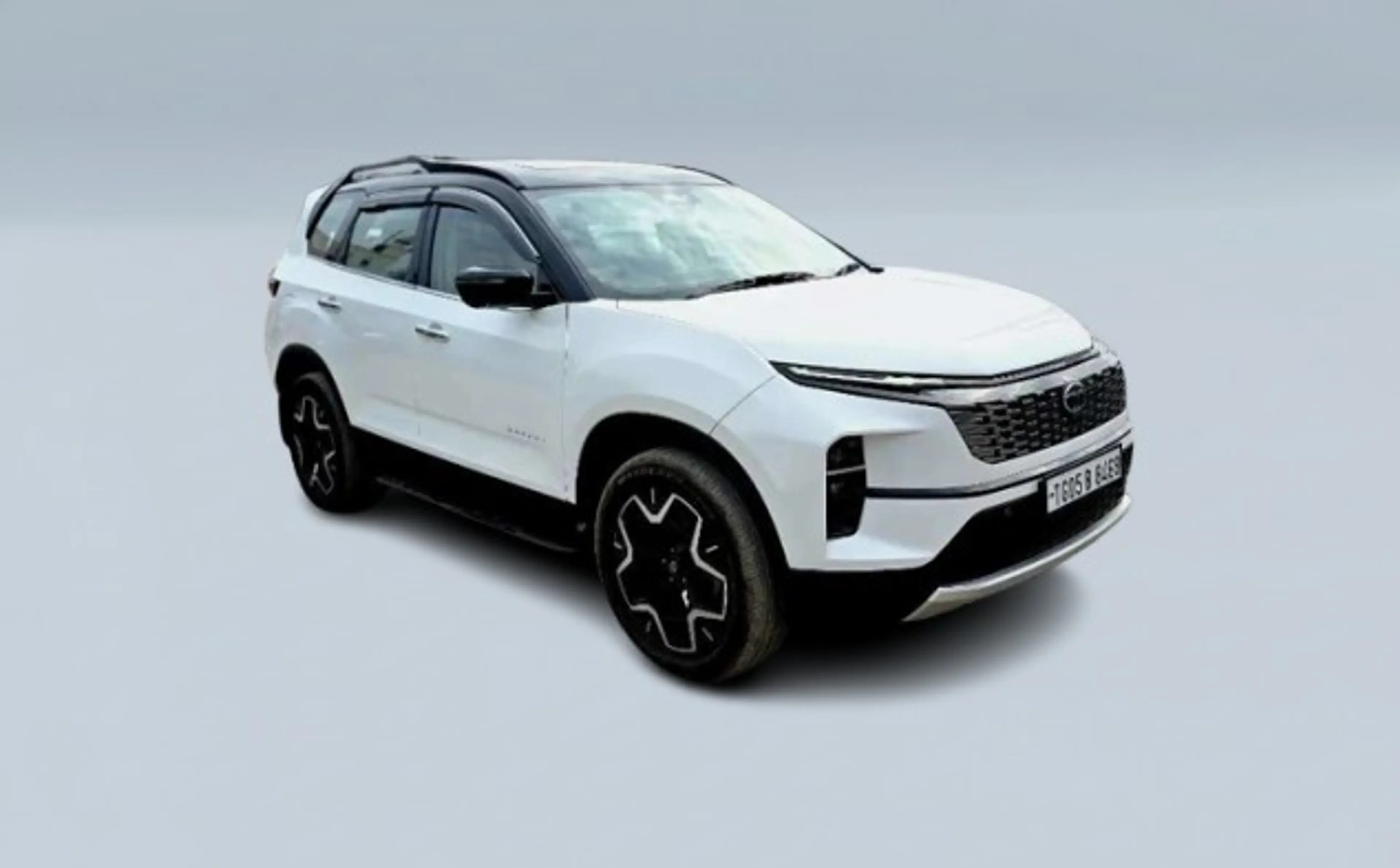 Used Tata safari accomplished-plus-6-str-dark-edition for sale on Nxcar