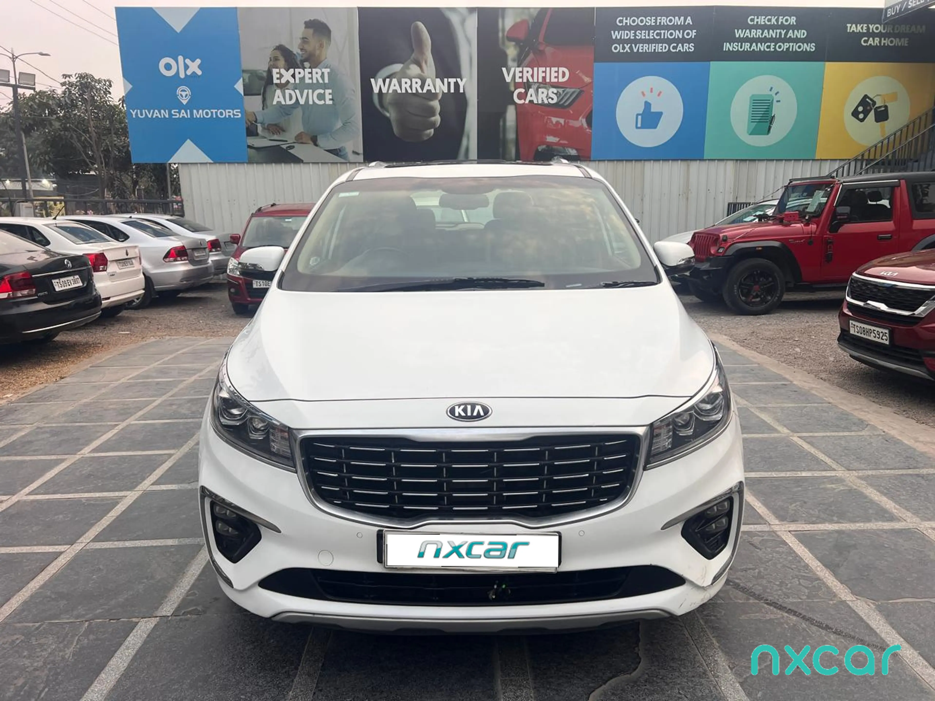 Used Kia carnival limousine-7-str2020-2023 for sale on Nxcar