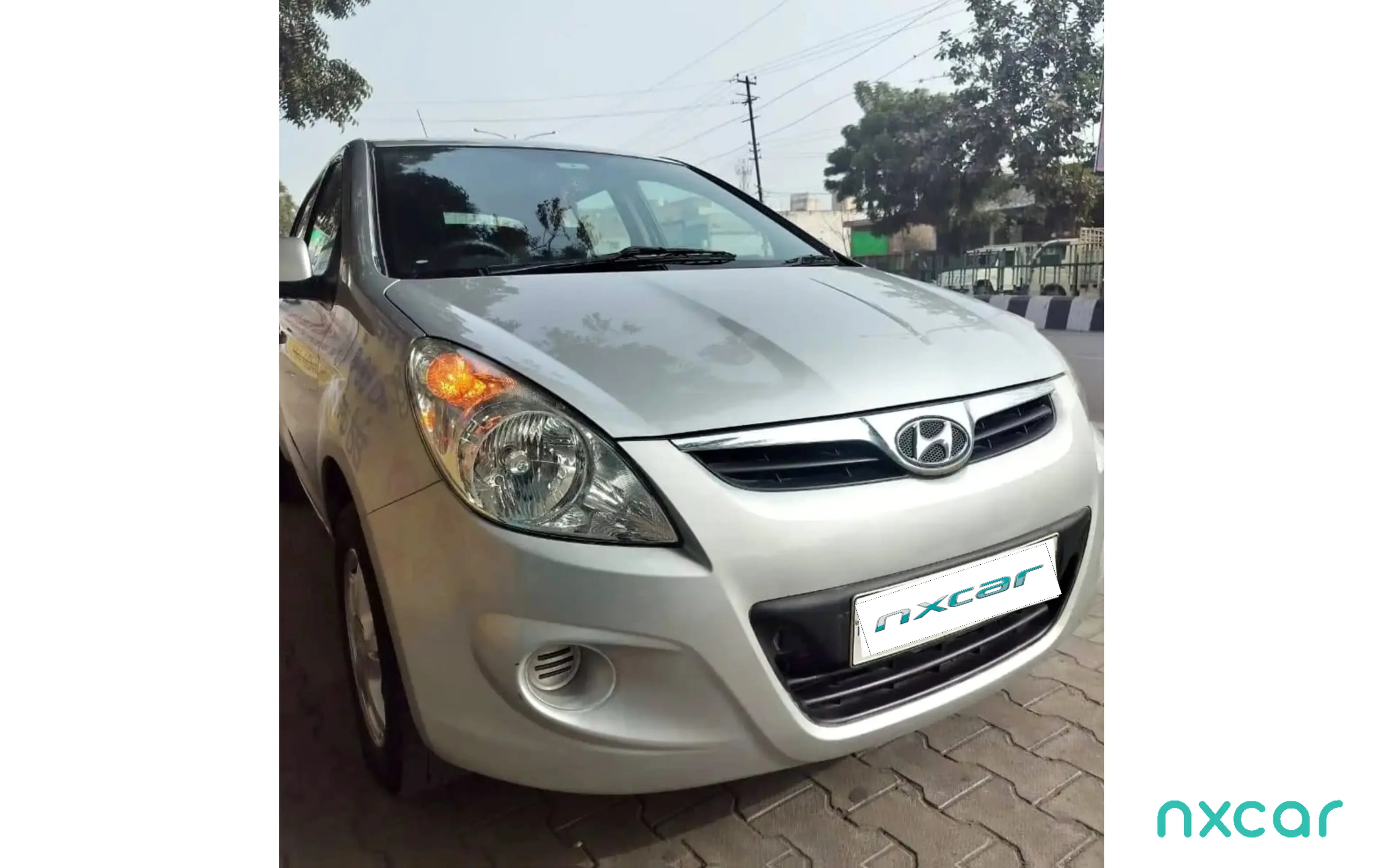 Used Hyundai i20 sportz-12-mt for sale on Nxcar