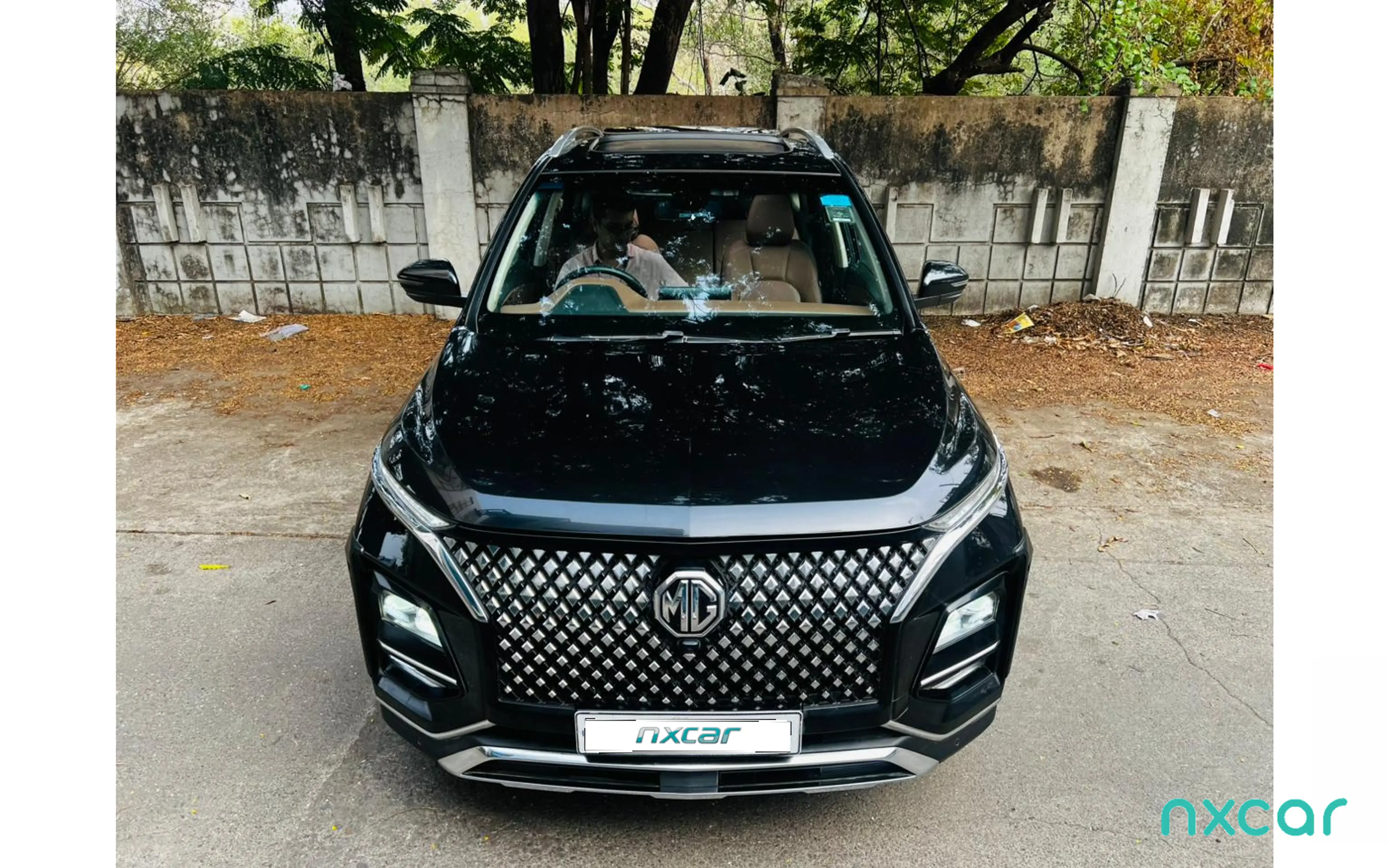 Used MG hector-plus sharp-pro-15-turbo-petrol-7-str for sale on Nxcar