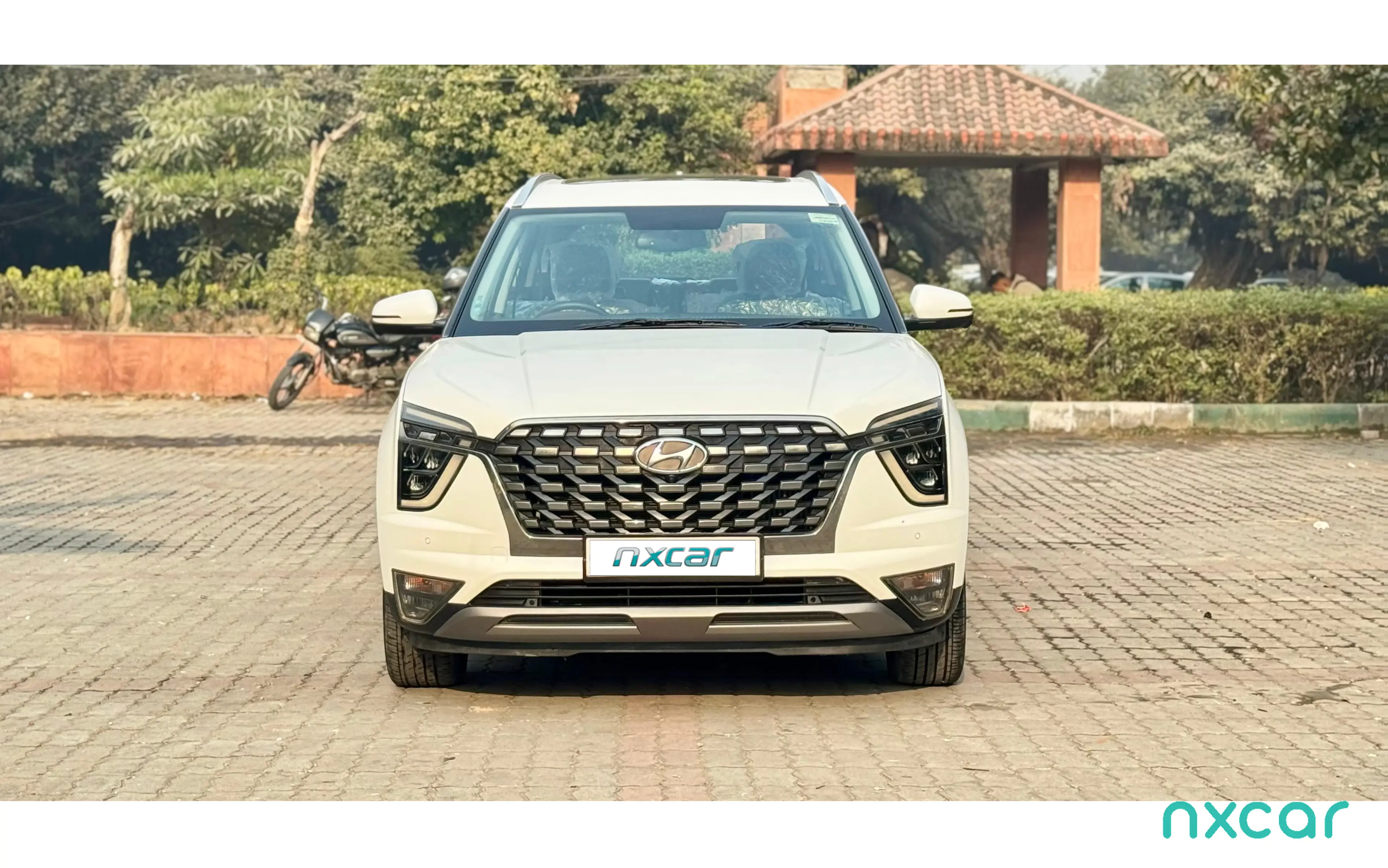 Used Hyundai alcazar signature-o-6-str-15-diesel-at for sale on Nxcar