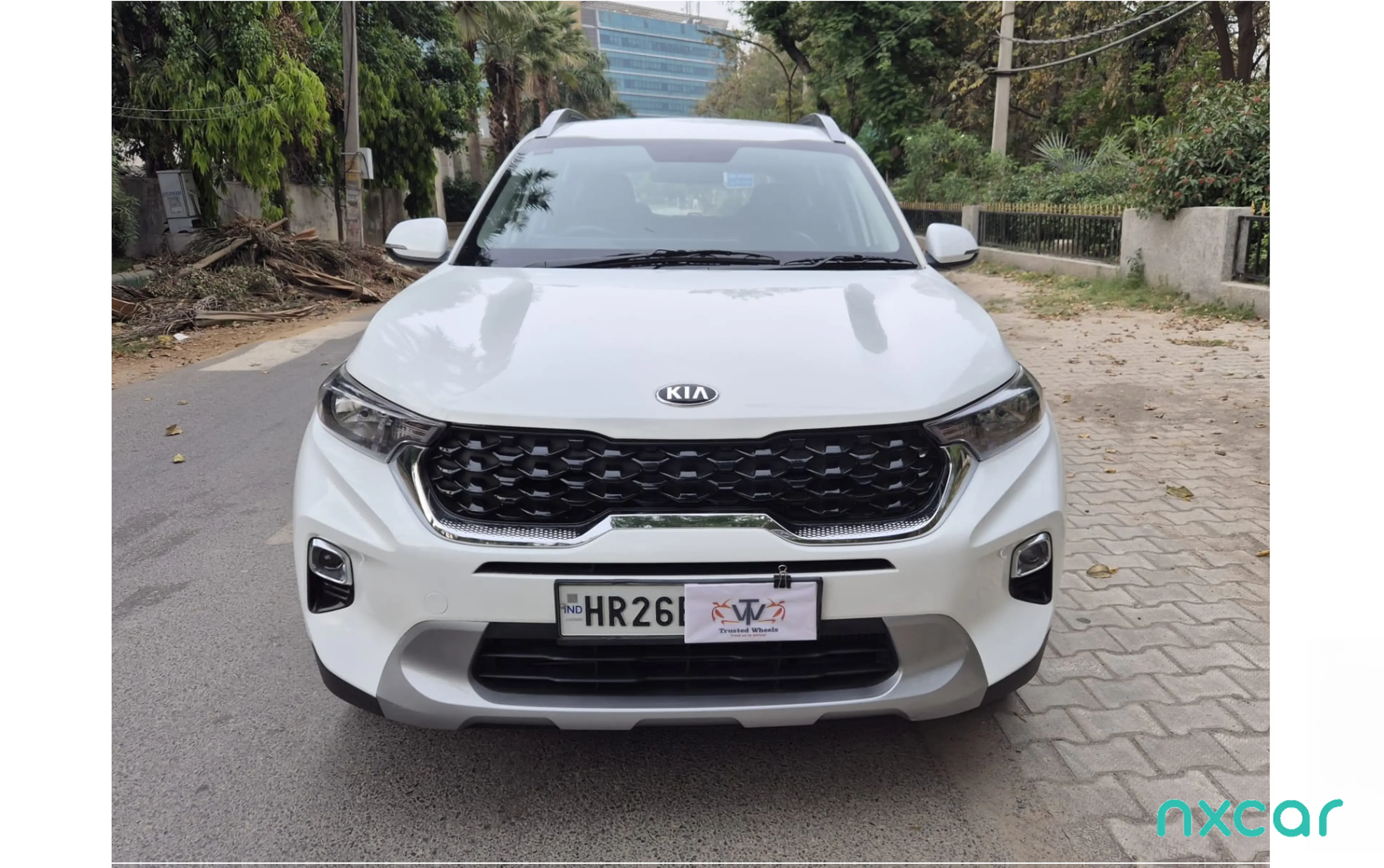 Used Kia sonet htk-plus-10-dct2020-2022 for sale on Nxcar