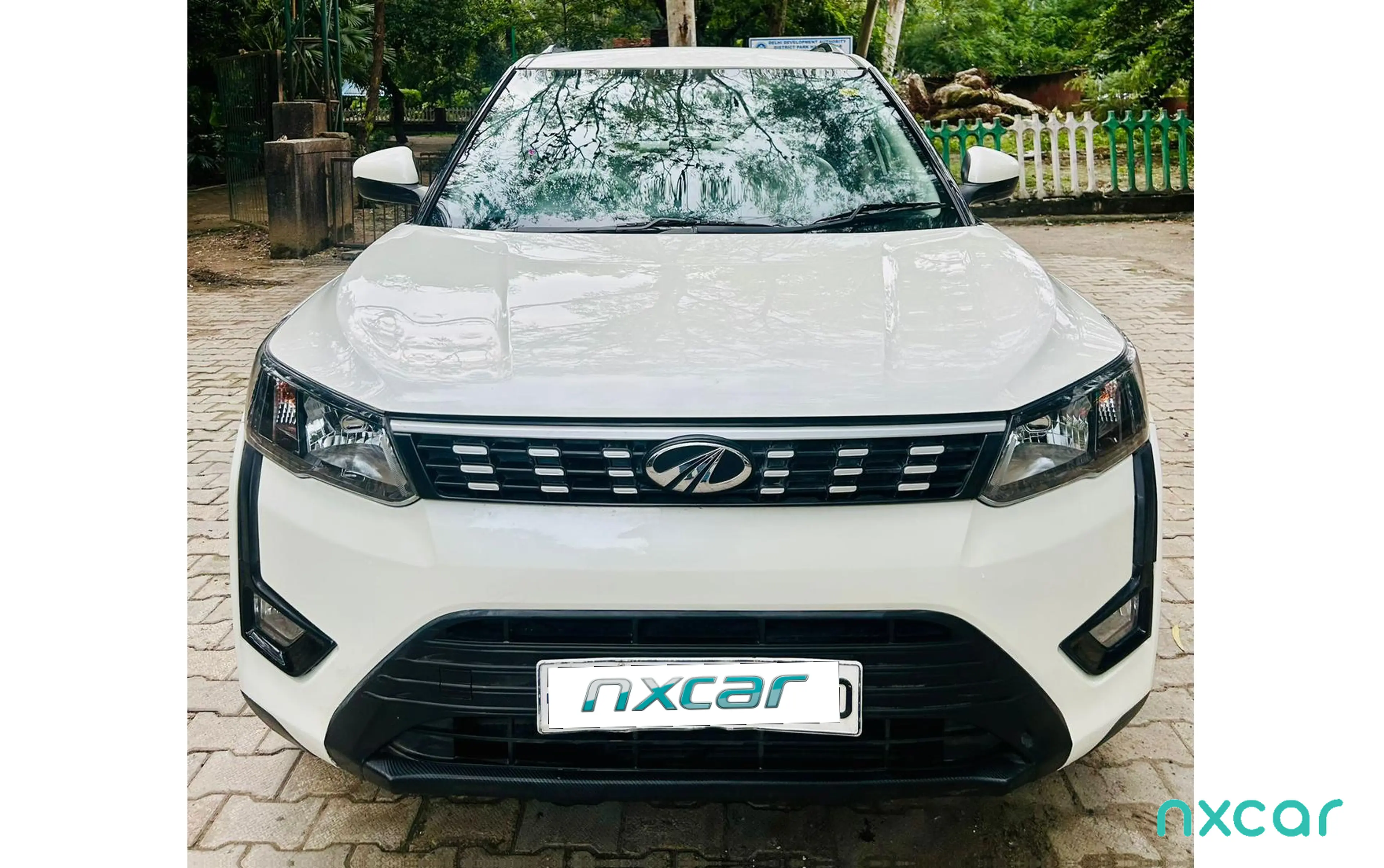 Used Mahindra xuv300 12-w6-2019-20192019-2024 for sale on Nxcar