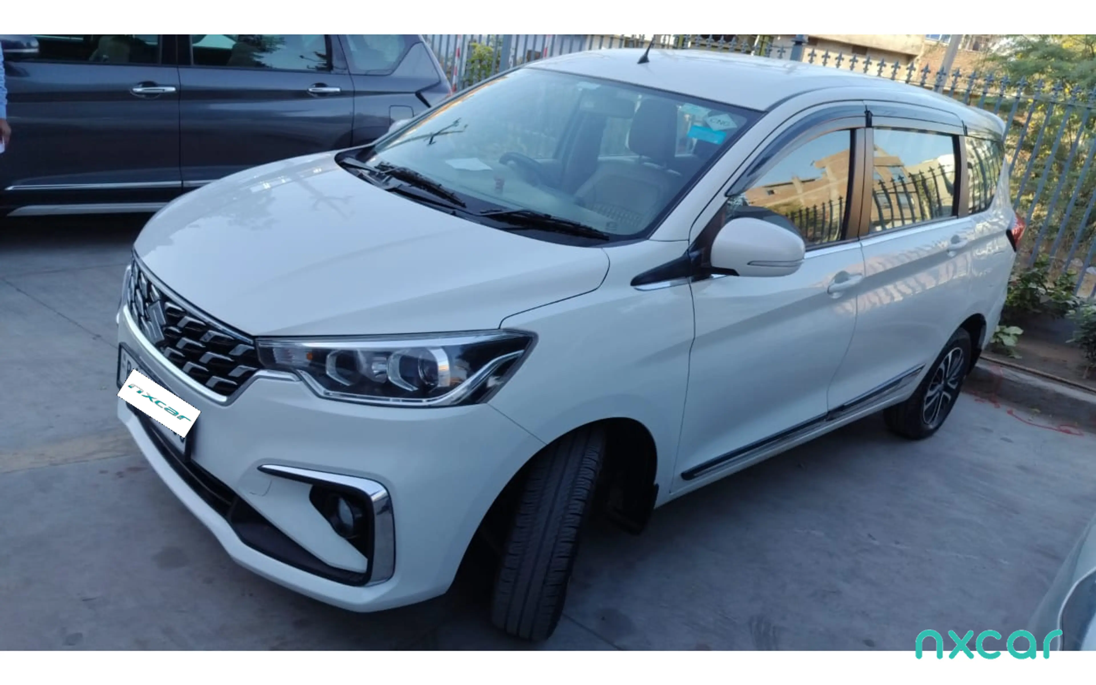 Used Maruti Suzuki ertiga vxi-cng for sale on Nxcar