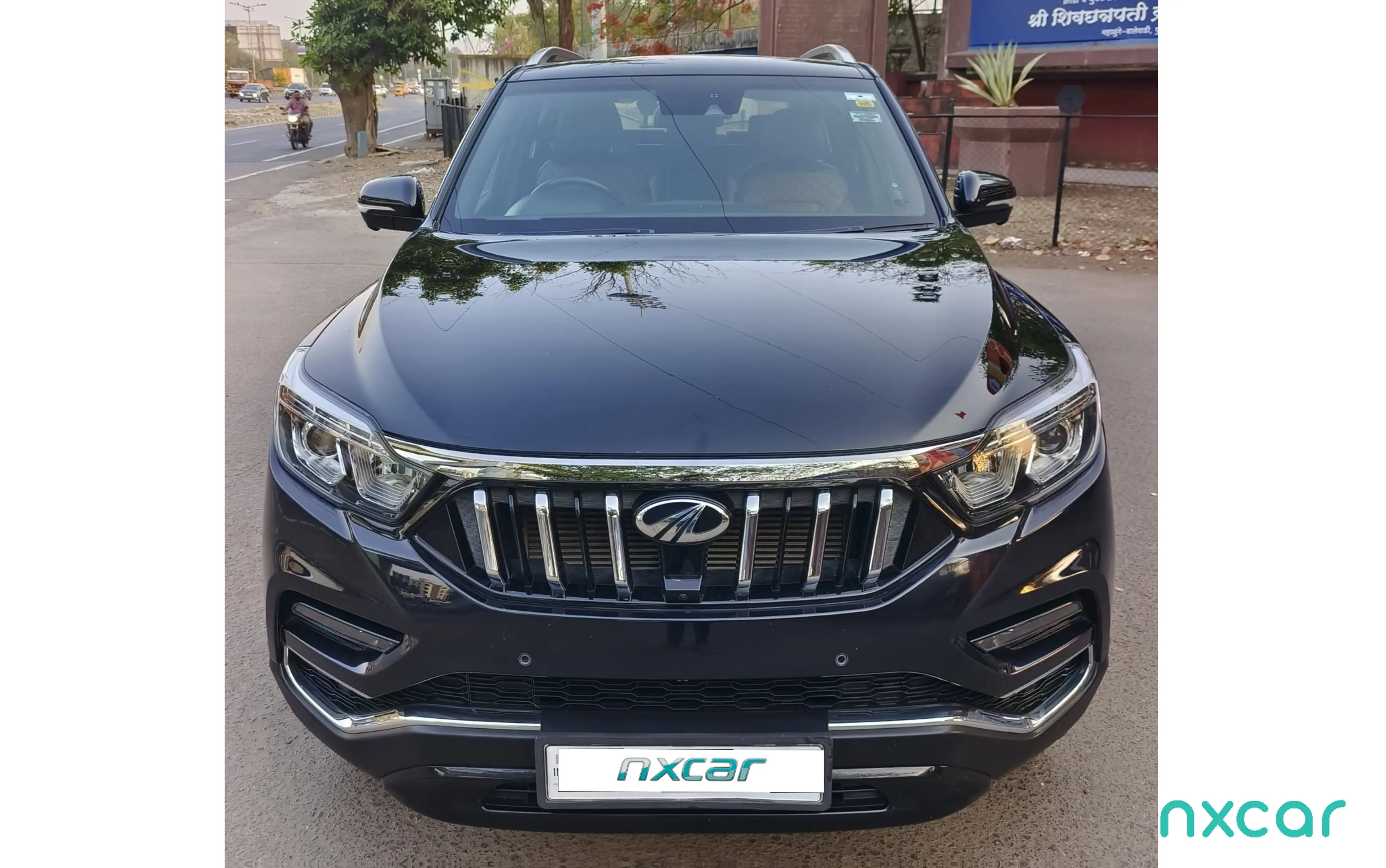 Used Mahindra alturas-g4 4wd-at for sale on Nxcar