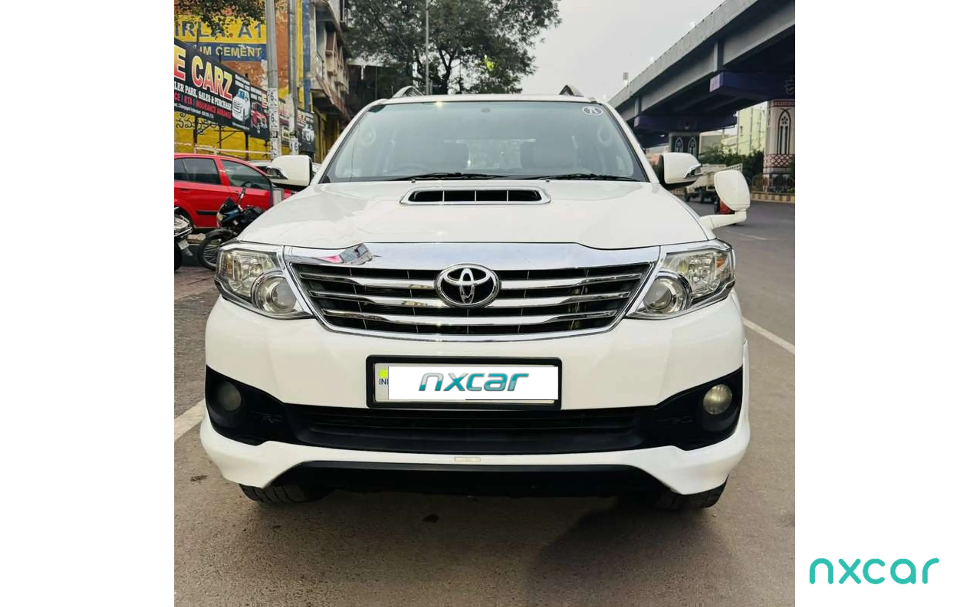 Used Toyota fortuner 25-sportivo-4x2-mt2012-2016 for sale on Nxcar
