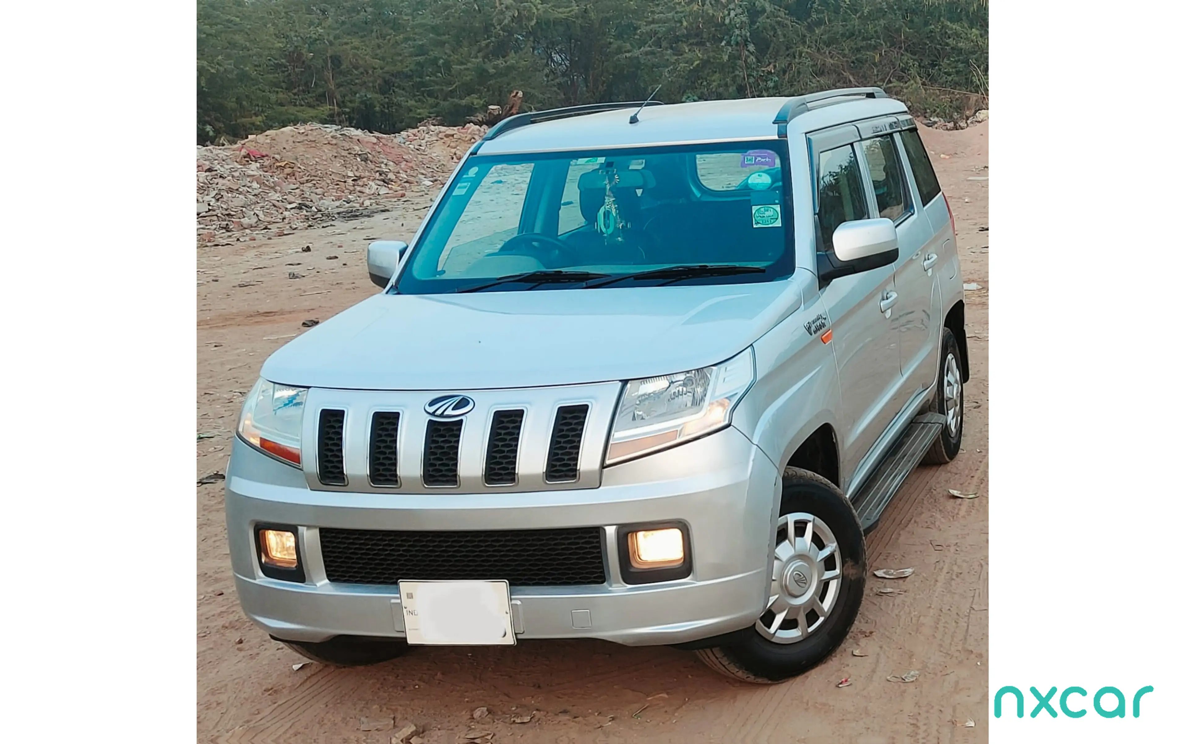 Used Mahindra tuv300 t6-plus for sale on Nxcar