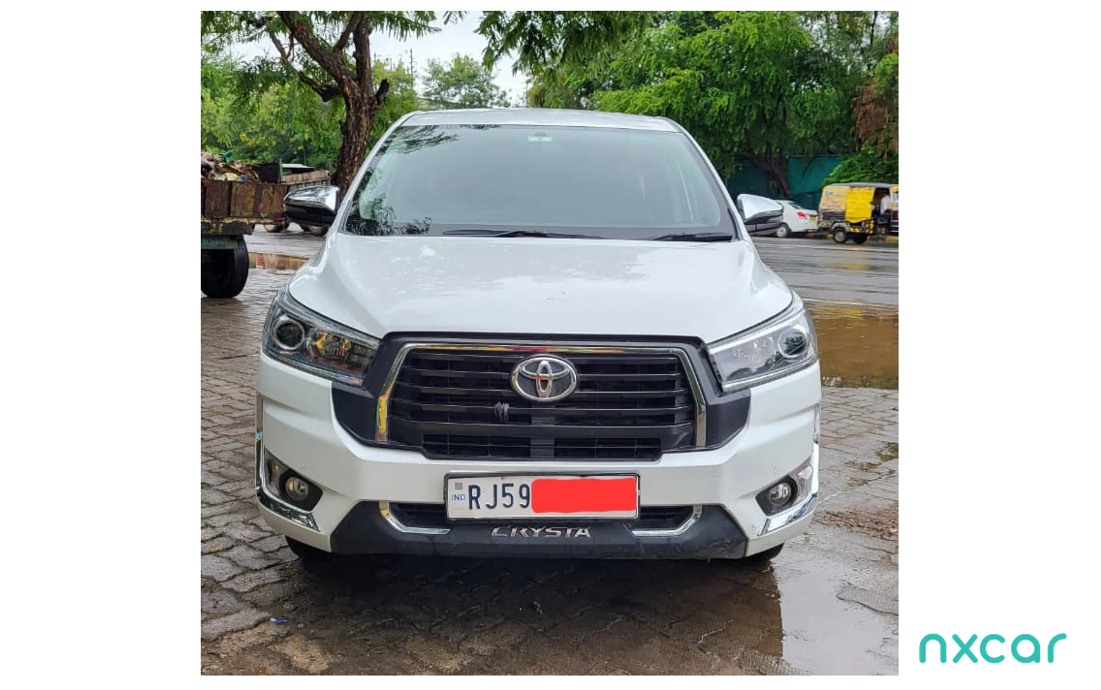 Used Toyota innova-crysta 24-z for sale on Nxcar