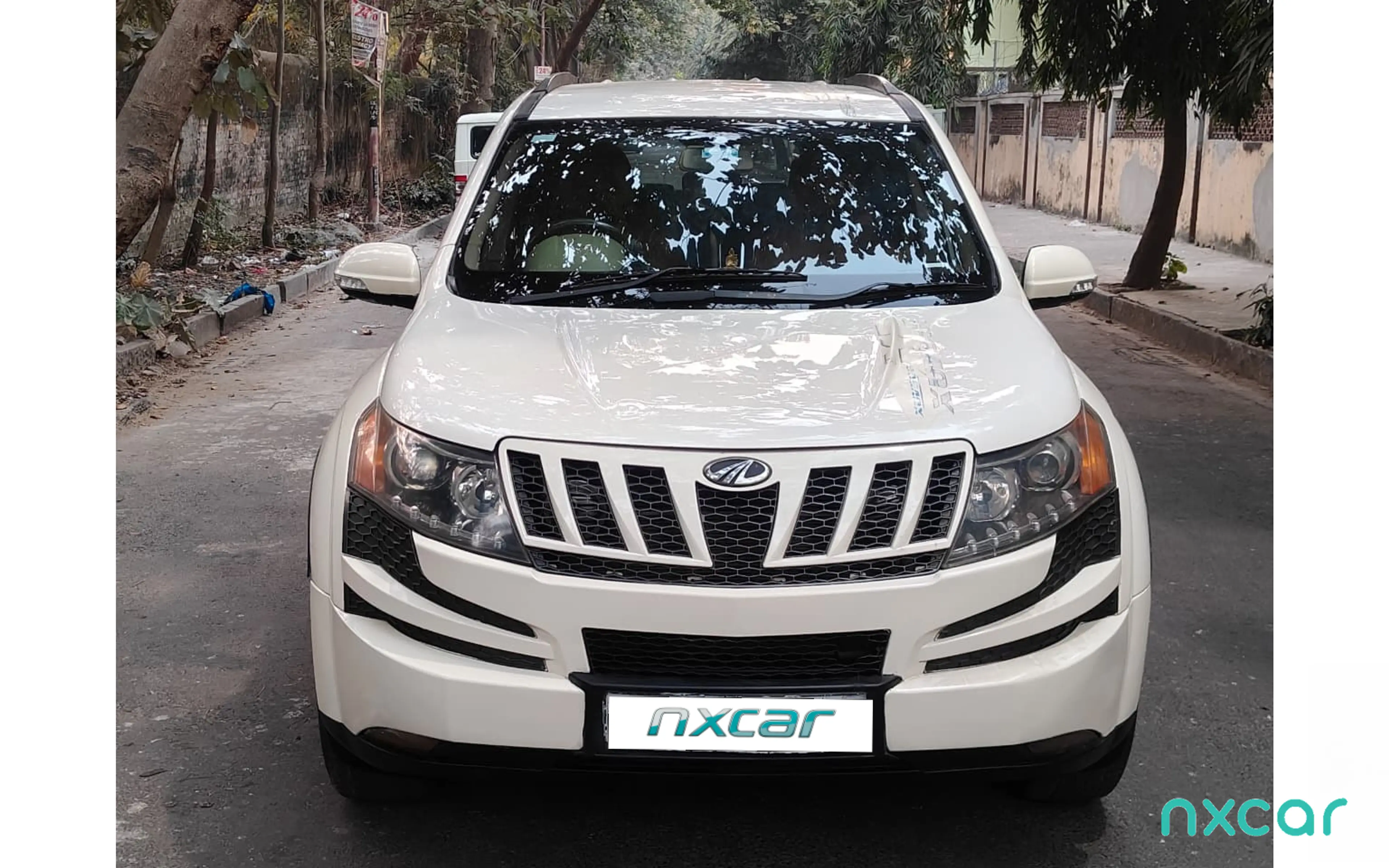 Used Mahindra xuv500 w82011-2015 for sale on Nxcar