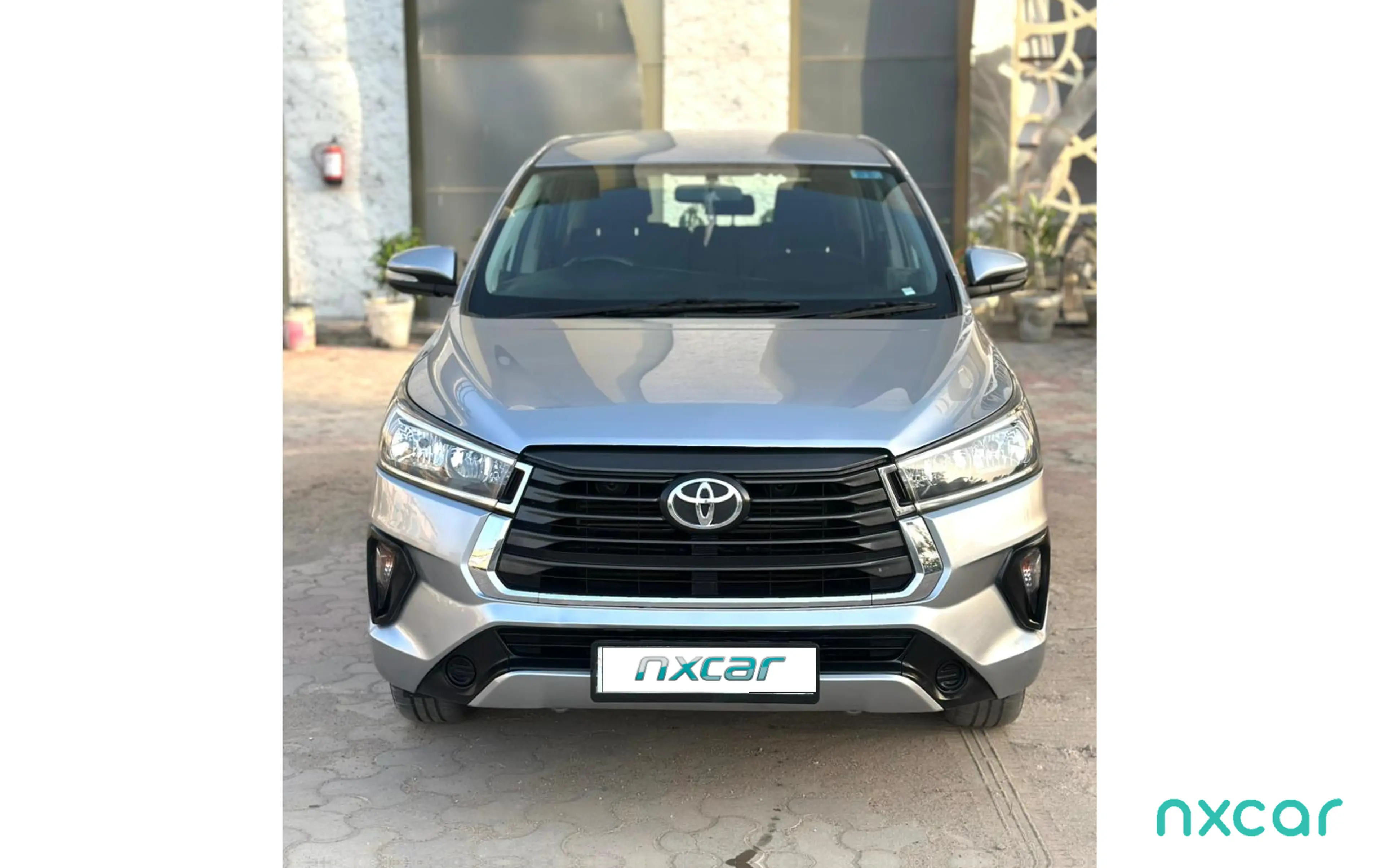 Used Toyota innova-crysta 24-g-7-str for sale on Nxcar