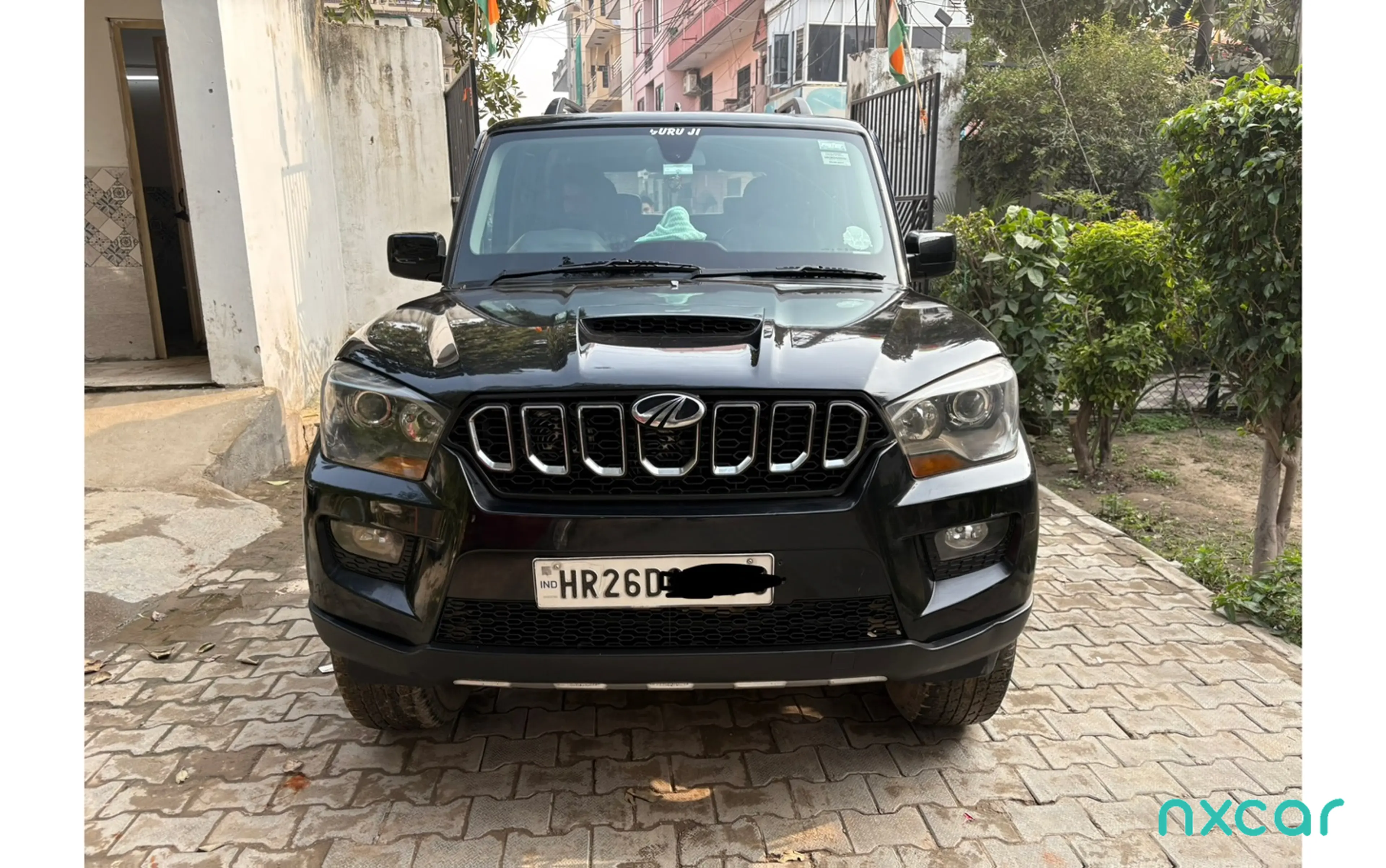 Used Mahindra scorpio s102014-2017 for sale on Nxcar