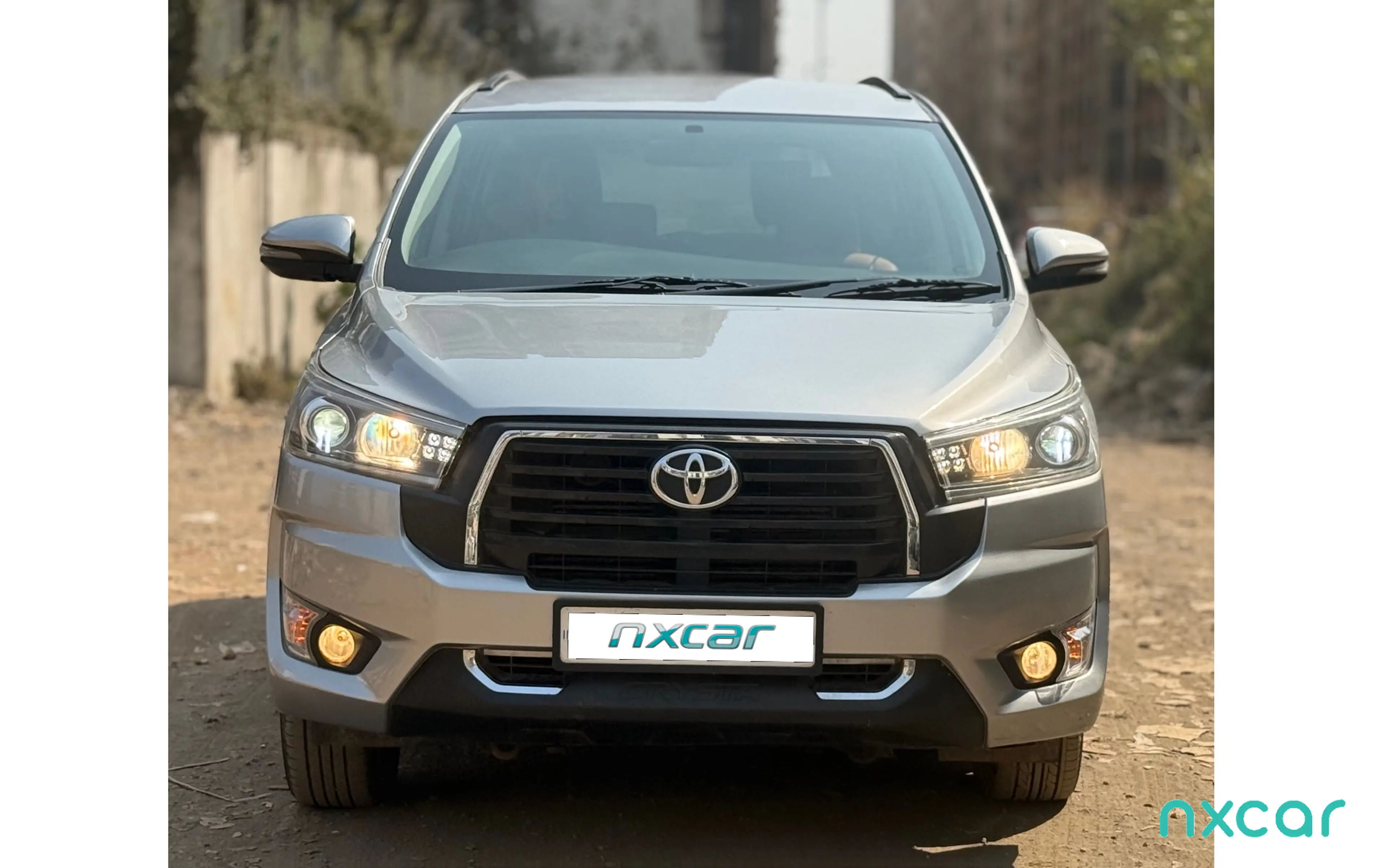 Used Toyota innova-crysta 24-v-7s-bsvi for sale on Nxcar