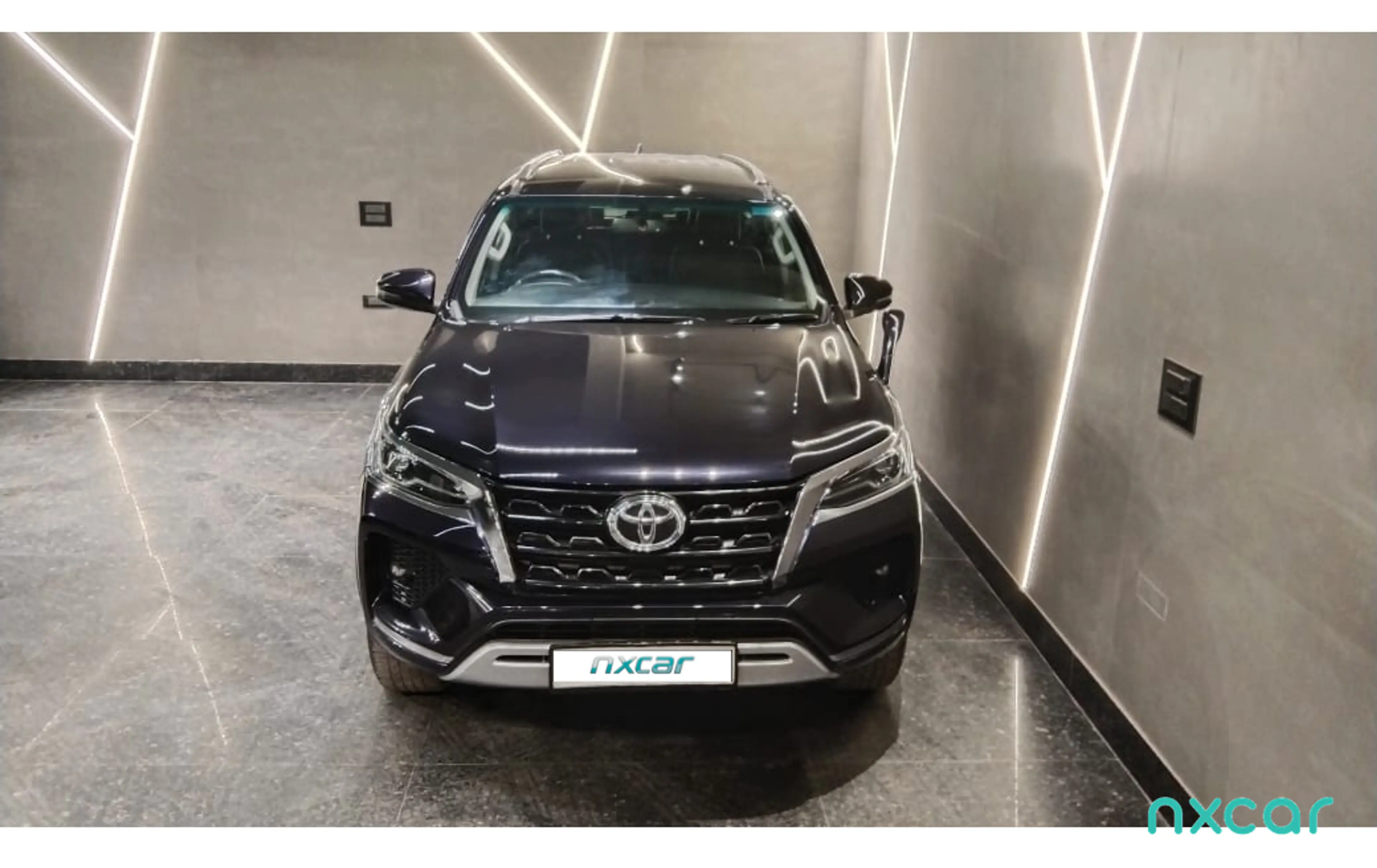 Used Toyota fortuner 4x2-at-27-petrol for sale on Nxcar