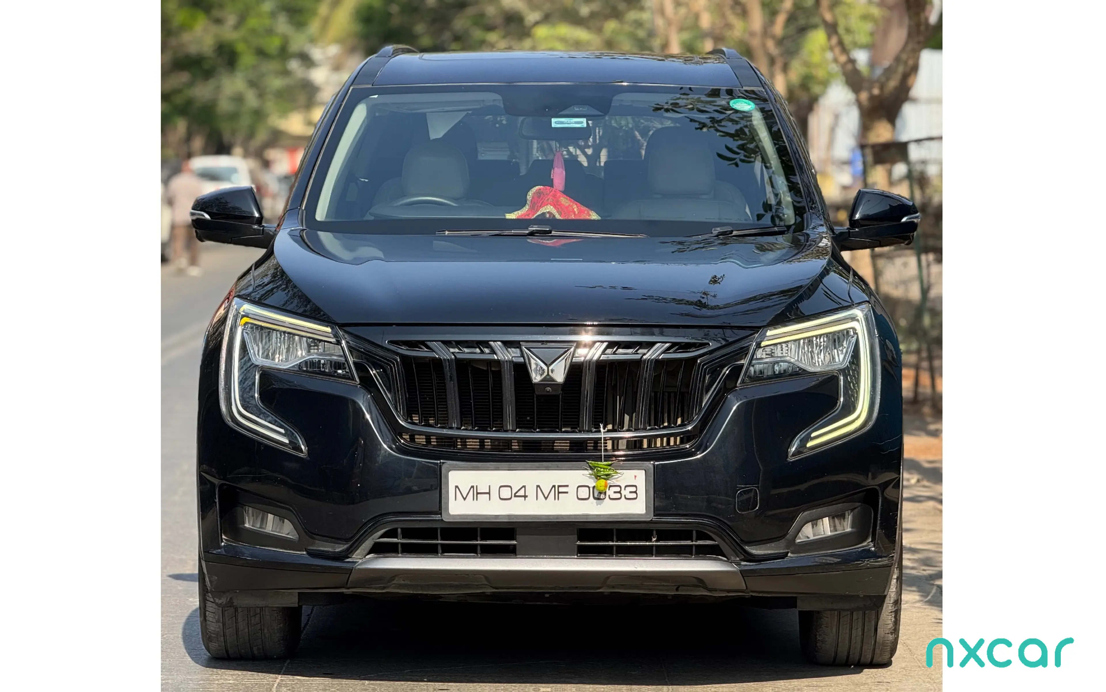 Used Mahindra xuv700 ax-7-diesel-at-7-str for sale on Nxcar